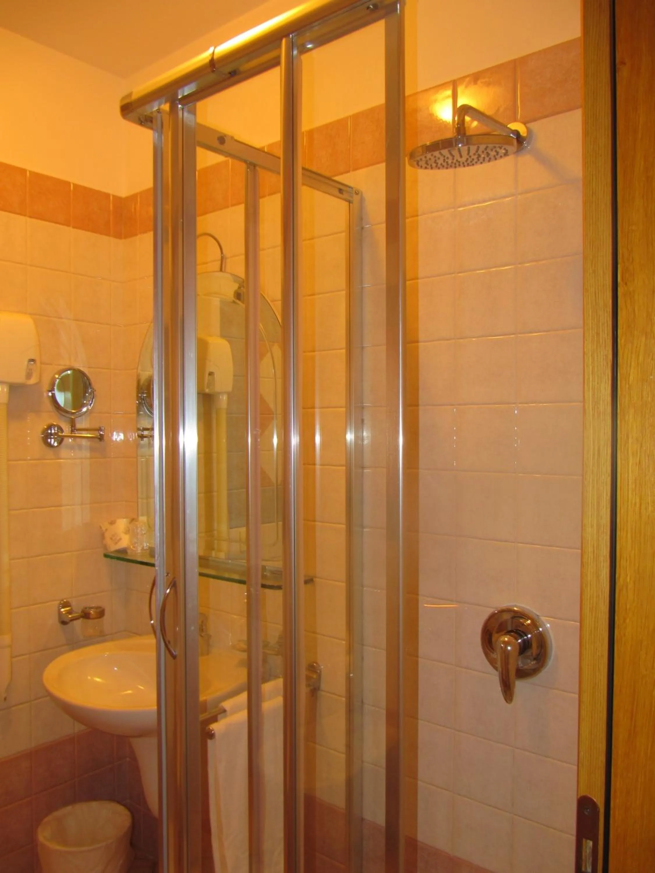 Bathroom in Hotel Martino