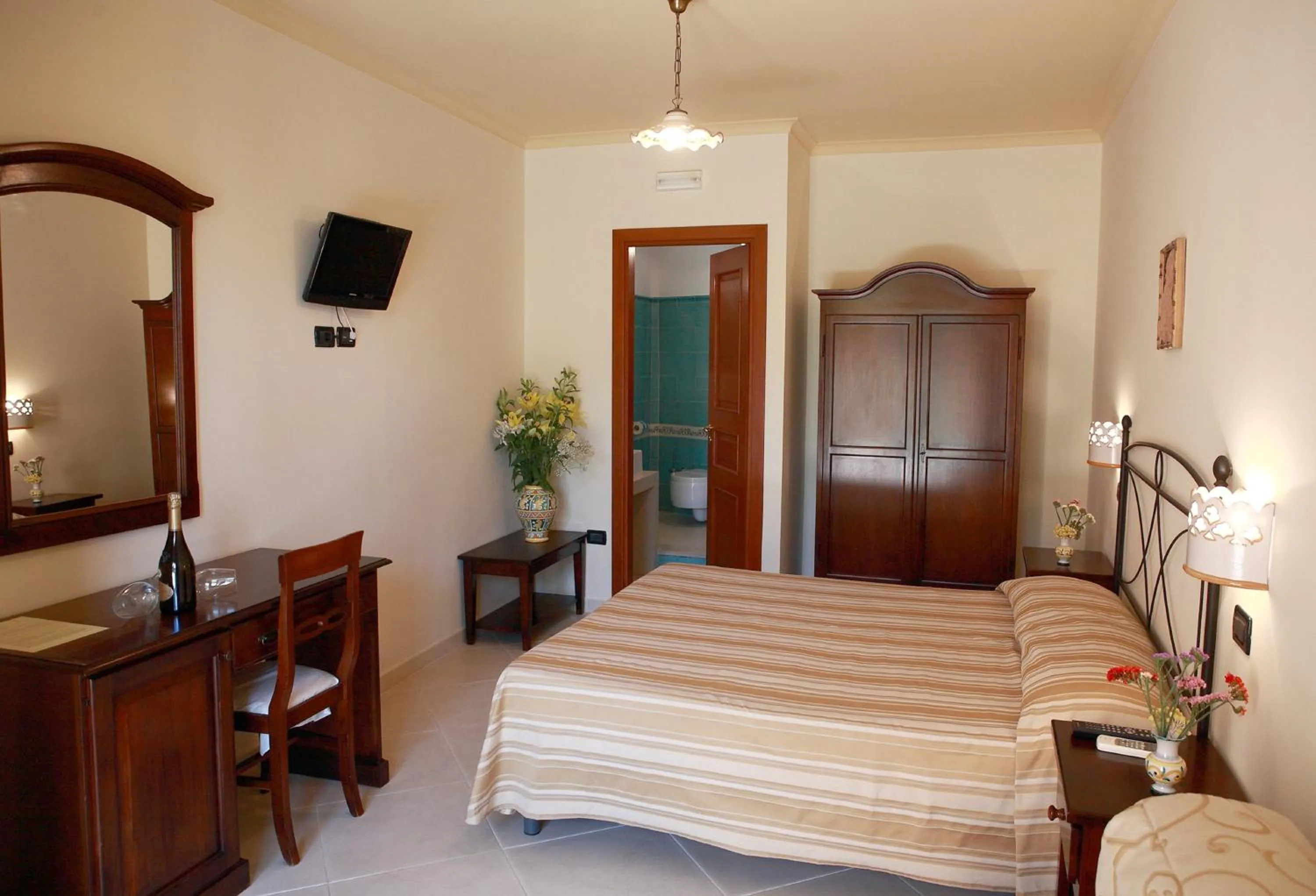 Bedroom, Bed in Villa Cristina