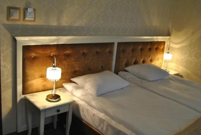 Photo of the whole room, Bed in Villa Anna