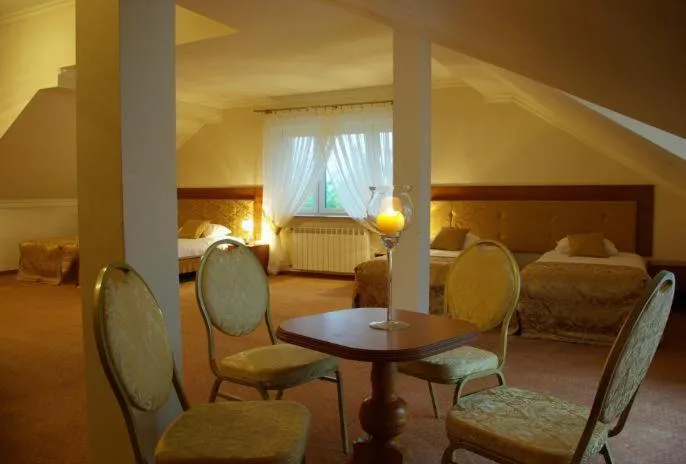 Photo of the whole room, Bed in Villa Anna