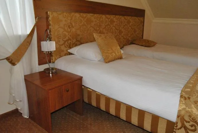 Photo of the whole room, Bed in Villa Anna