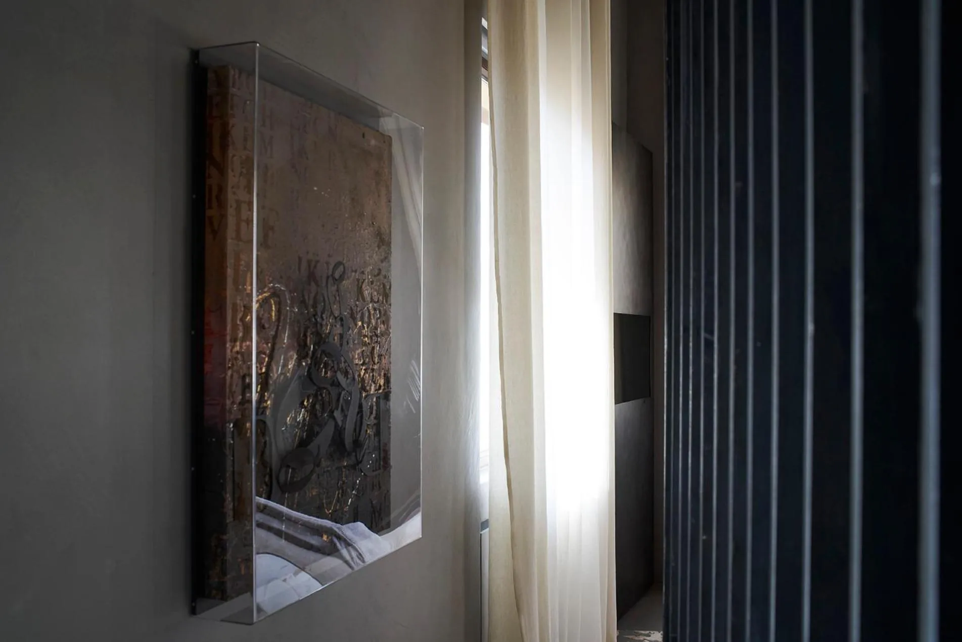 Decorative detail in Fornace Suite