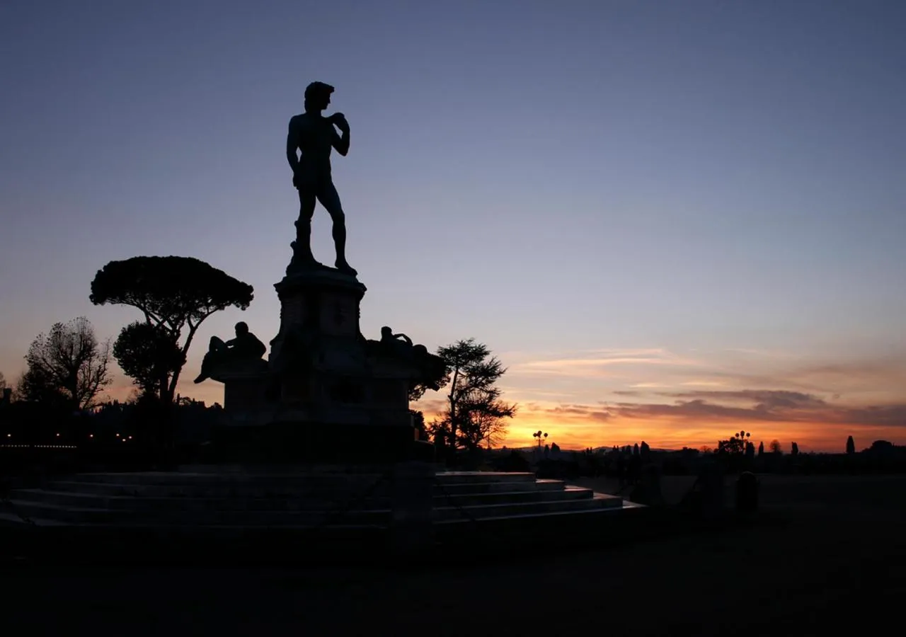 Neighbourhood in Fornace Suite