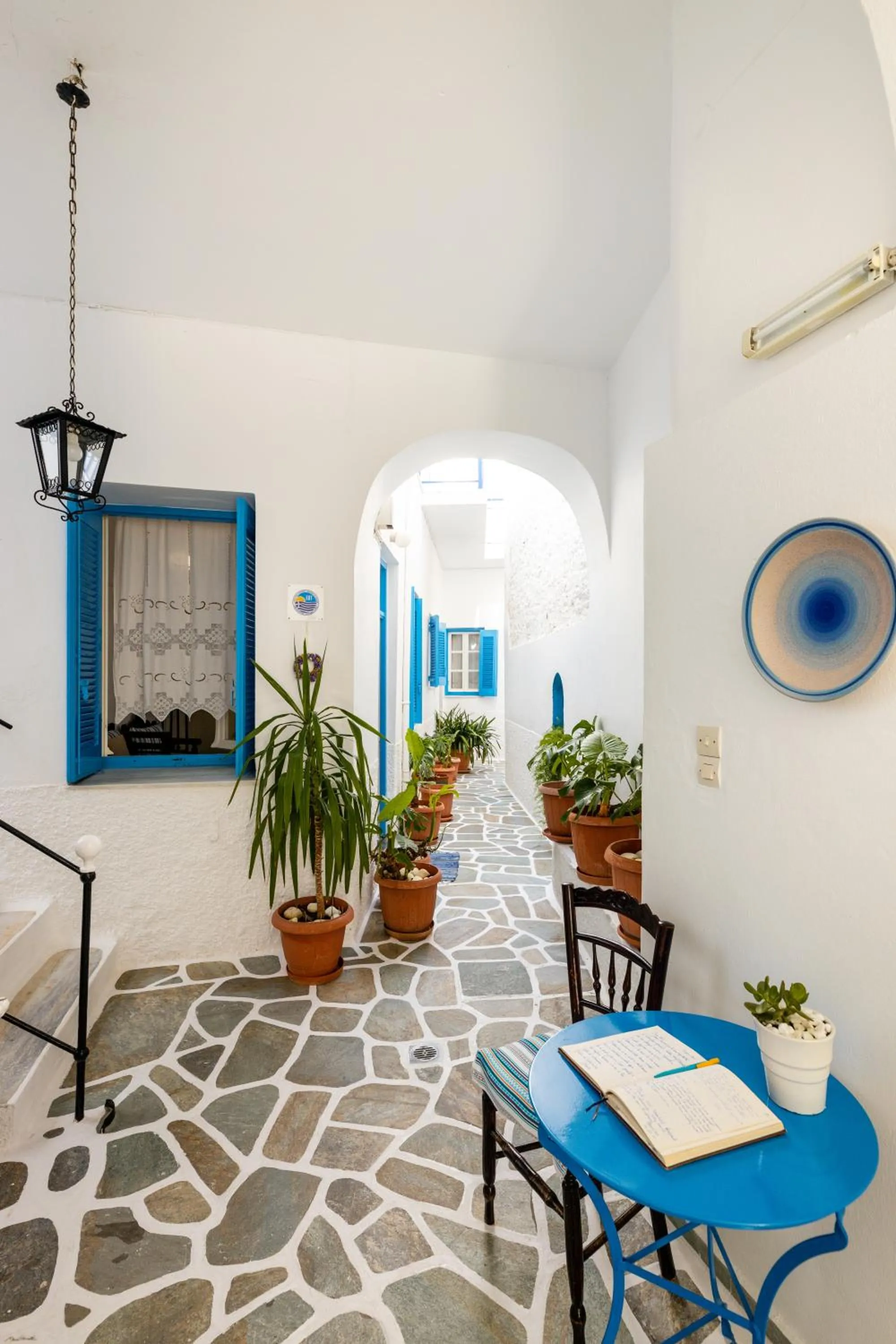 Facade/entrance in Hotel Dina