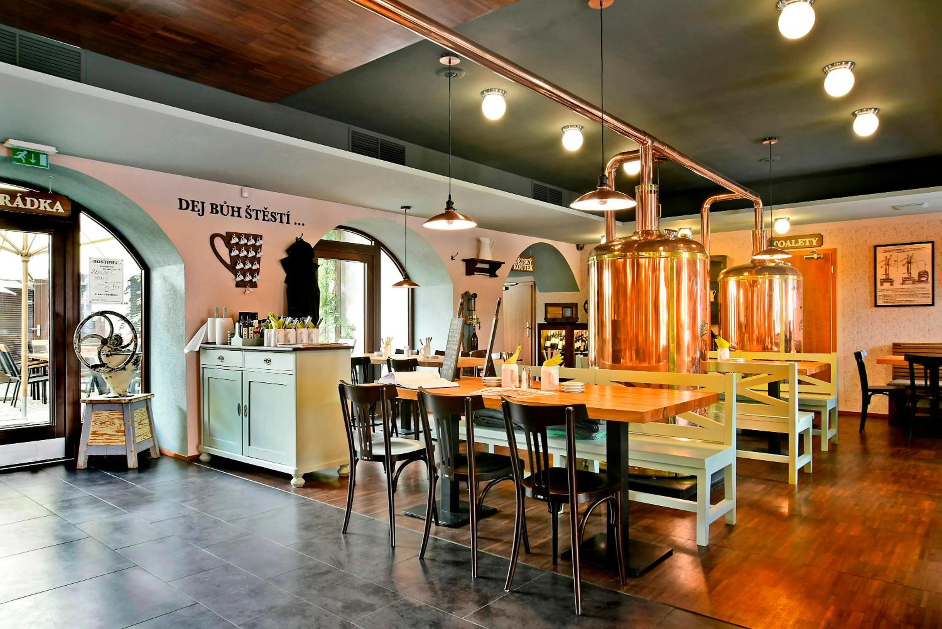 Restaurant/places to eat in Hotel Restaurant Darwin