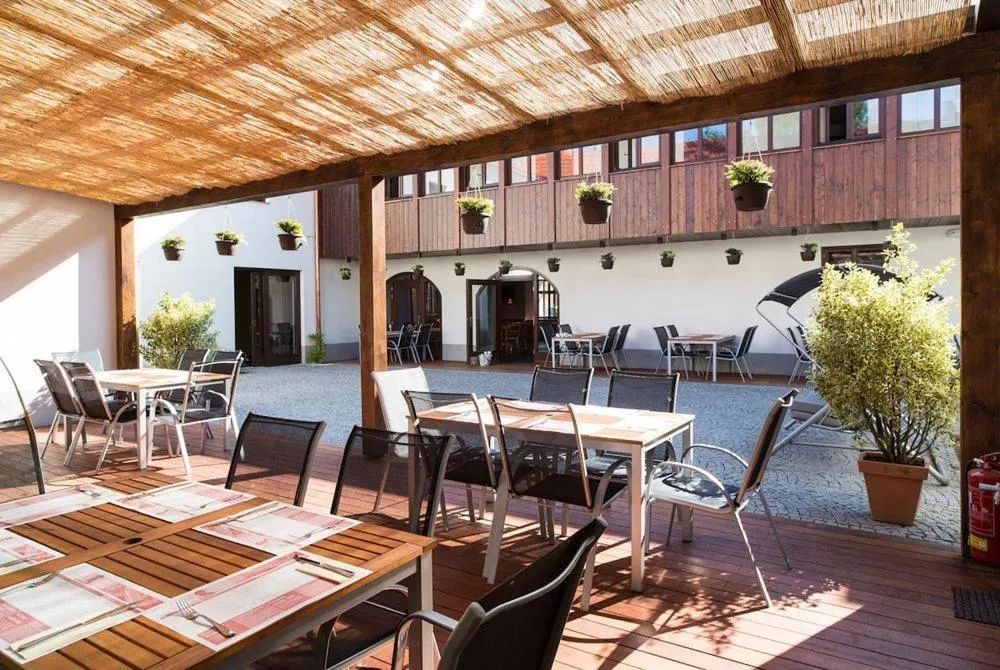 Balcony/Terrace in Hotel Restaurant Darwin