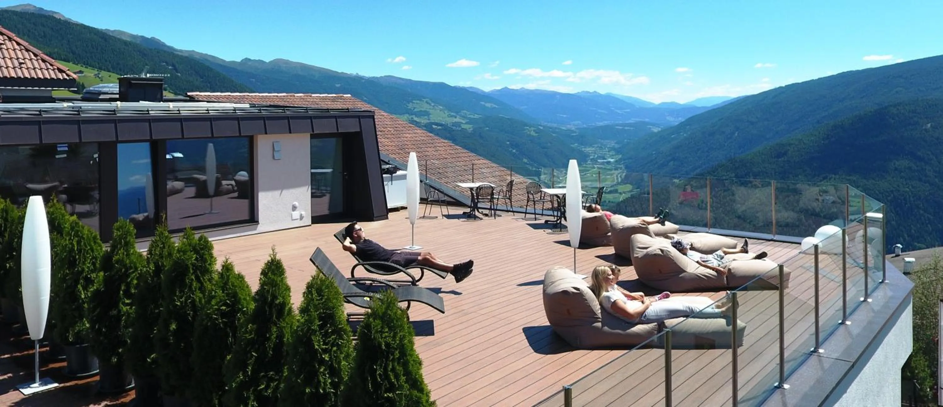 Facade/entrance in Hotel Kristall