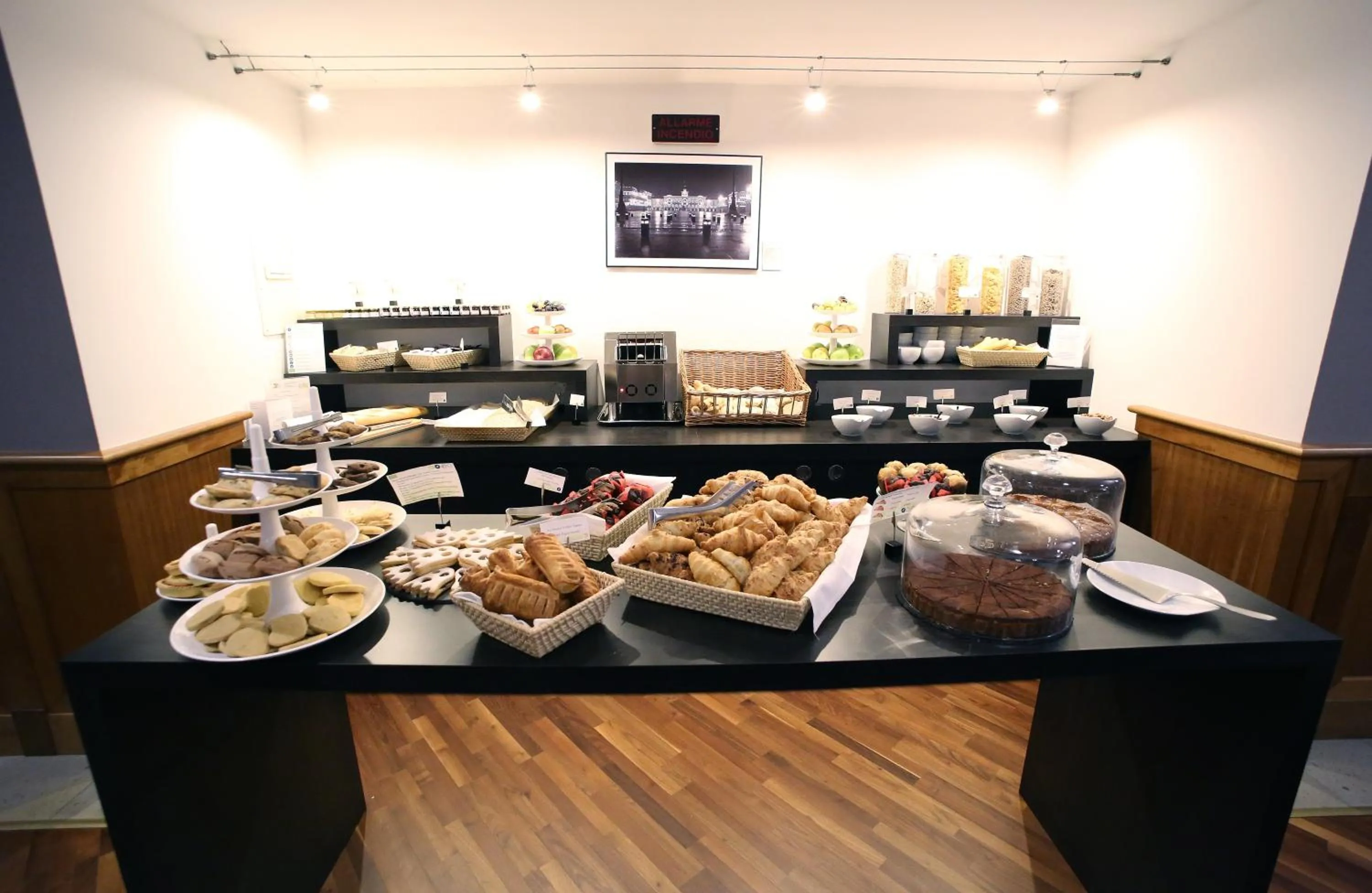 Continental breakfast in Hotel San Rocco