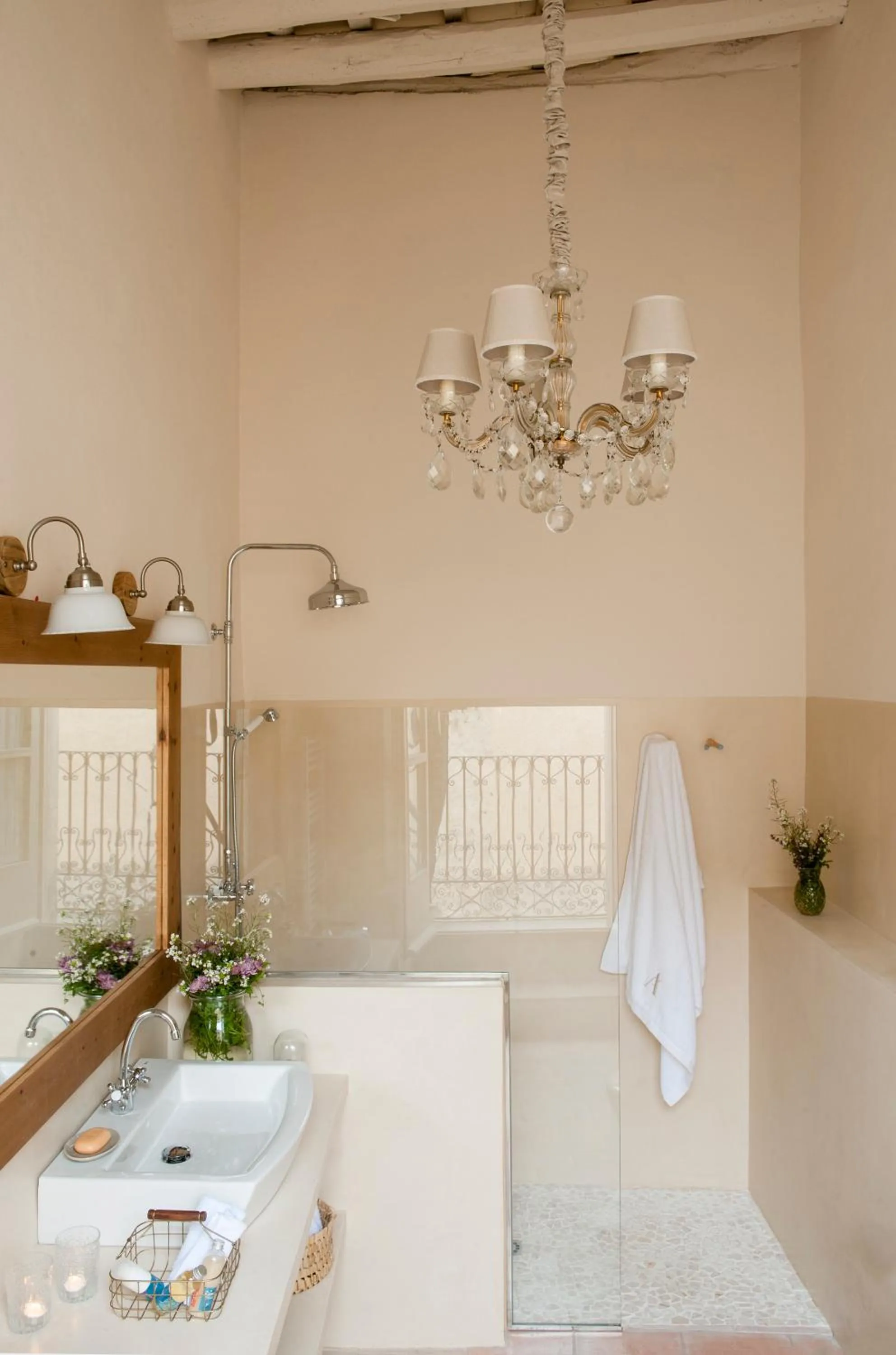 Bathroom in Arkhé Hotel Boutique Pals