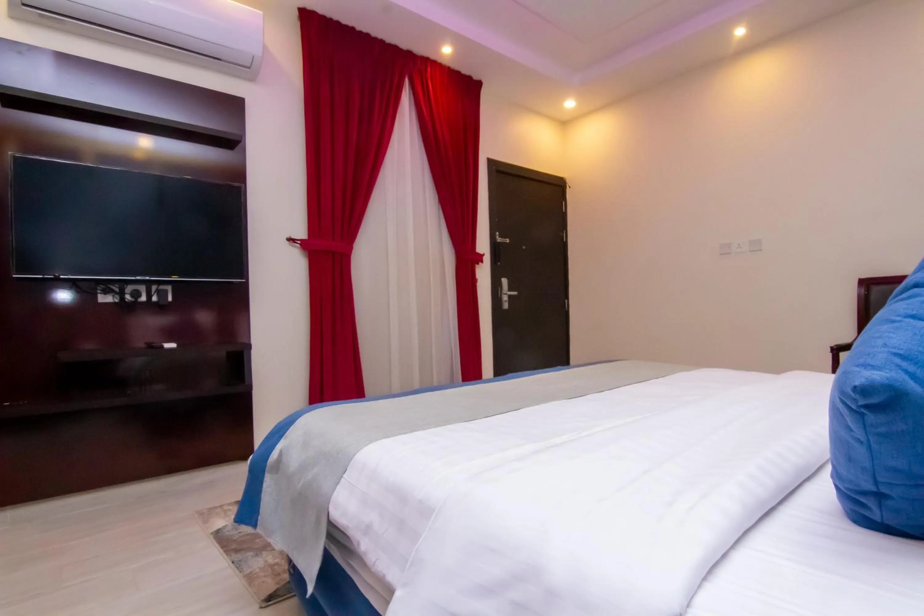 Bed in ال متعب سويتس الفلاح 1