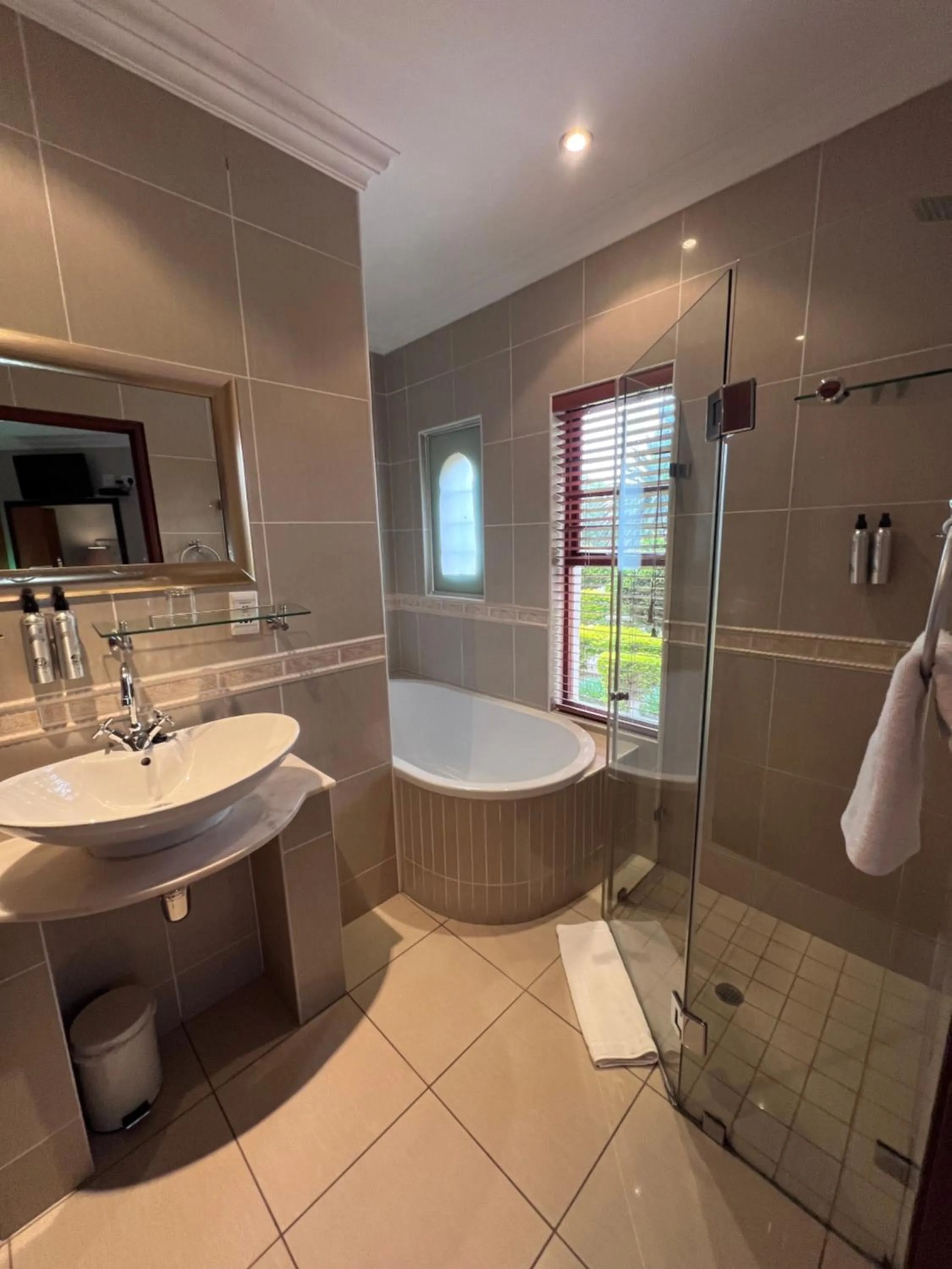 Shower in Bohemian Guesthouse - Pretoria