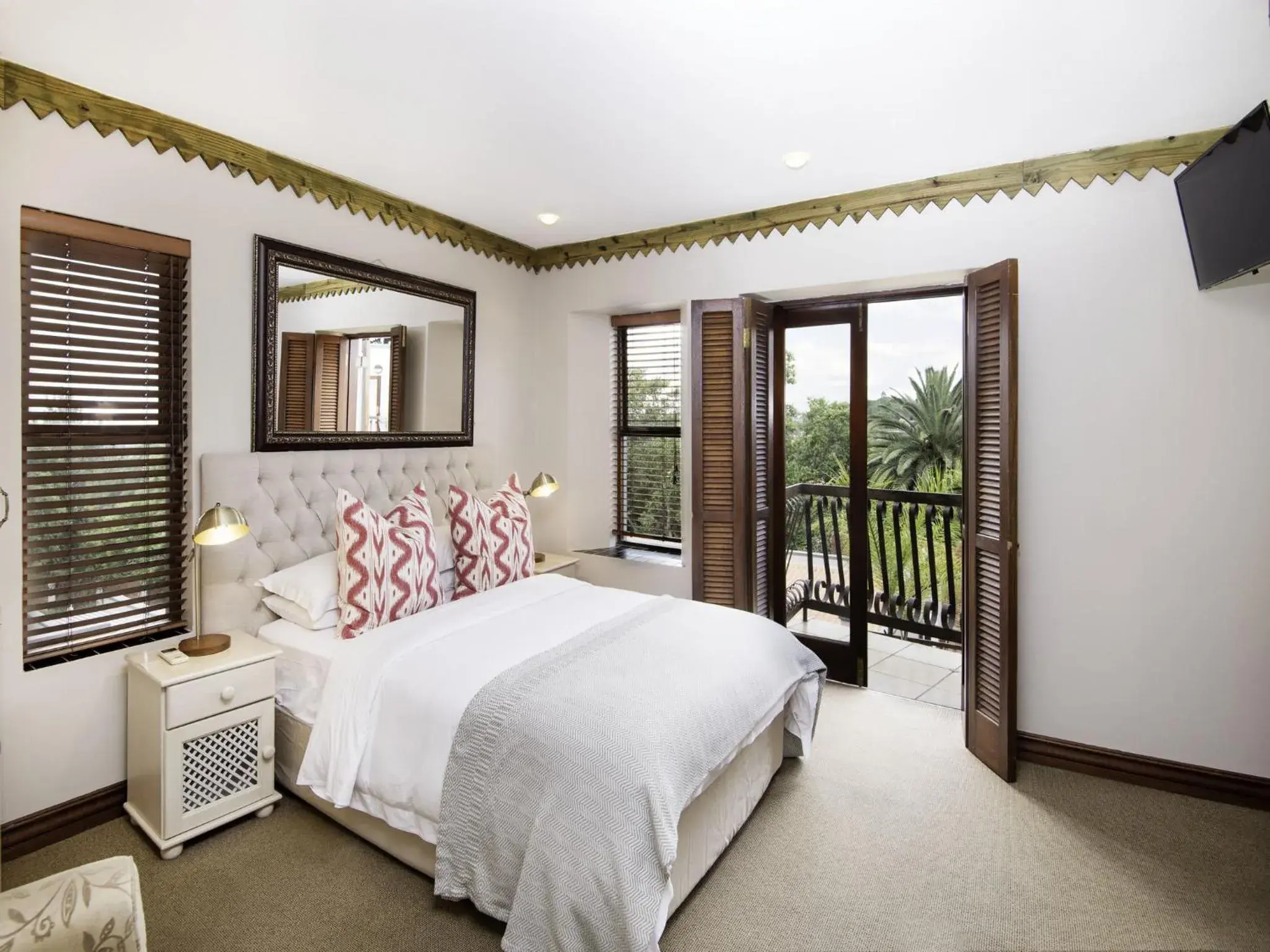 Luxury Double Room - 5 in Bohemian Guesthouse - Pretoria Luxury Double Room - 5 in Bohemian Guesthouse - Pretoria