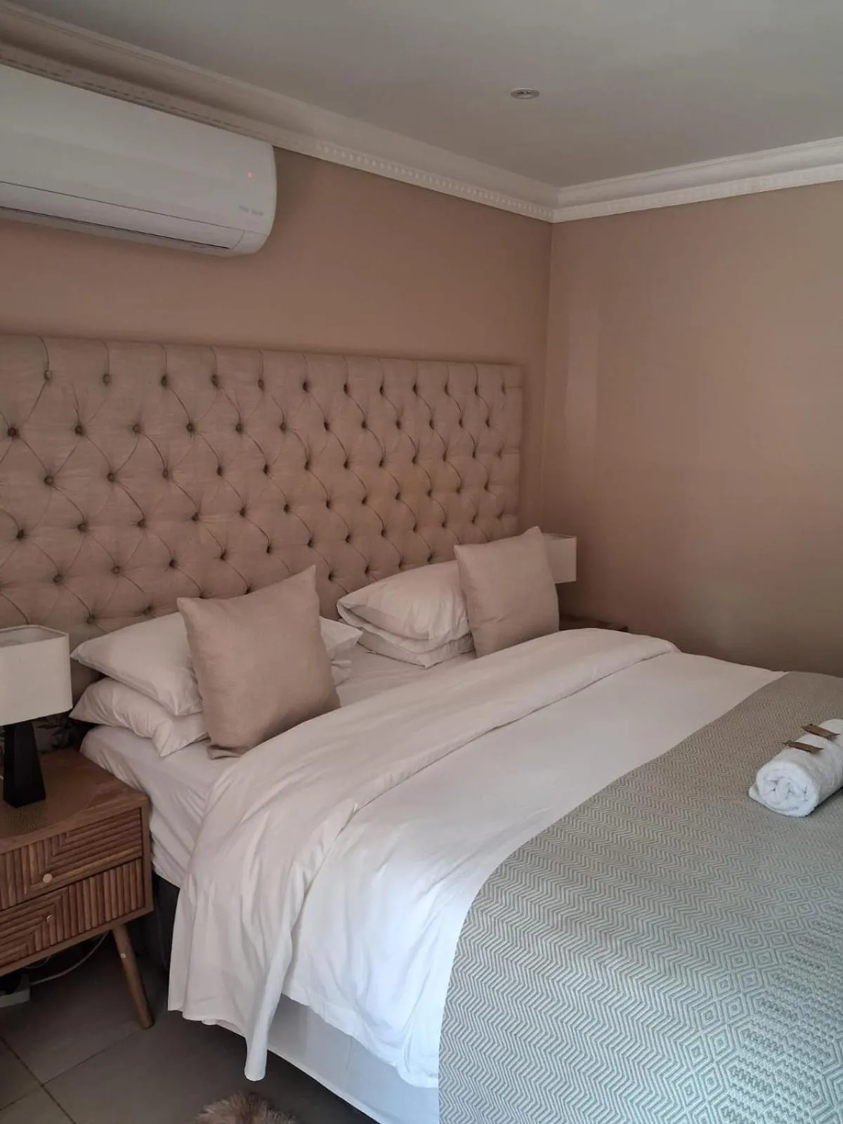 Bedroom, Bed in Bohemian Guesthouse - Pretoria