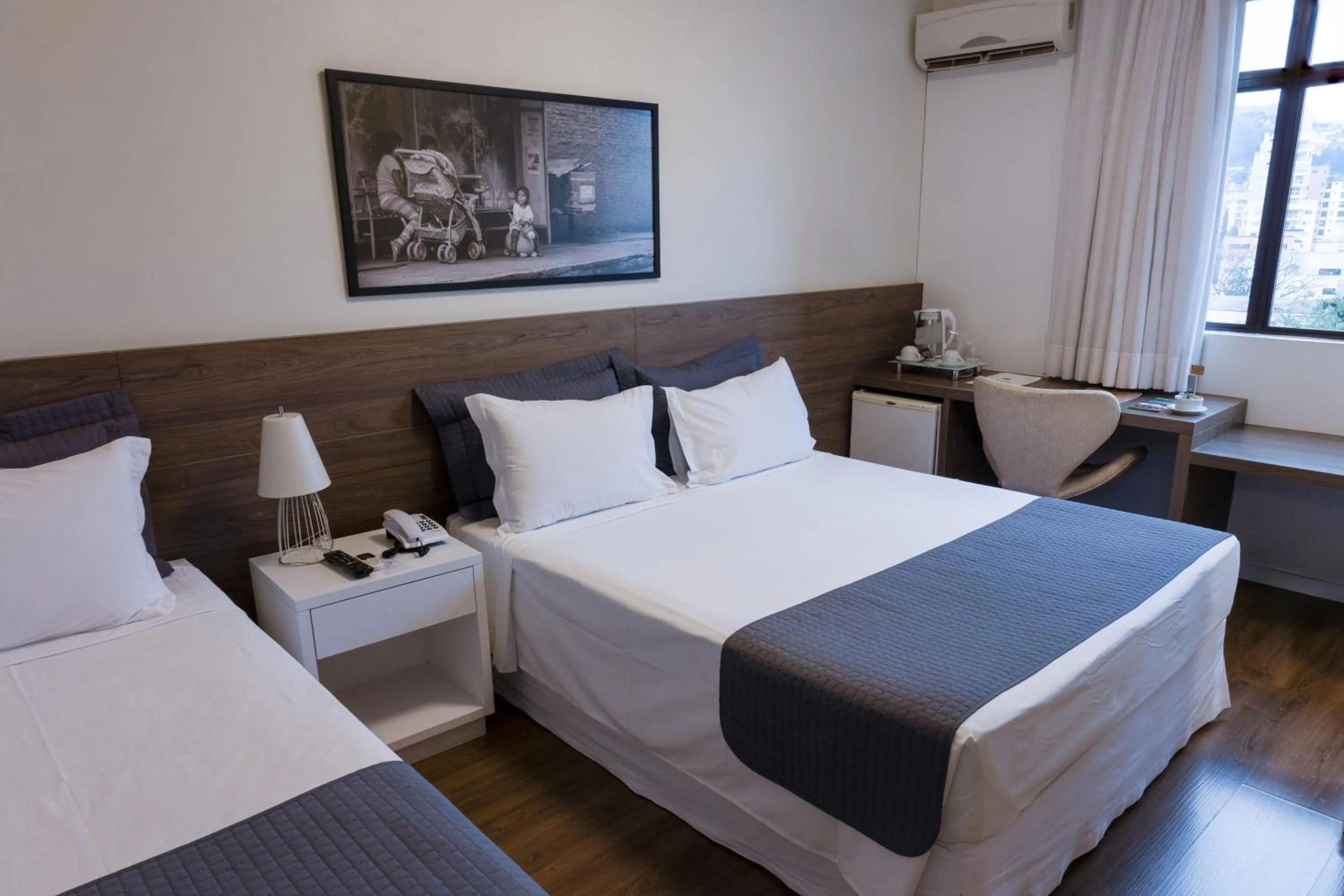 Property building, Bed in Caitá Hotéis