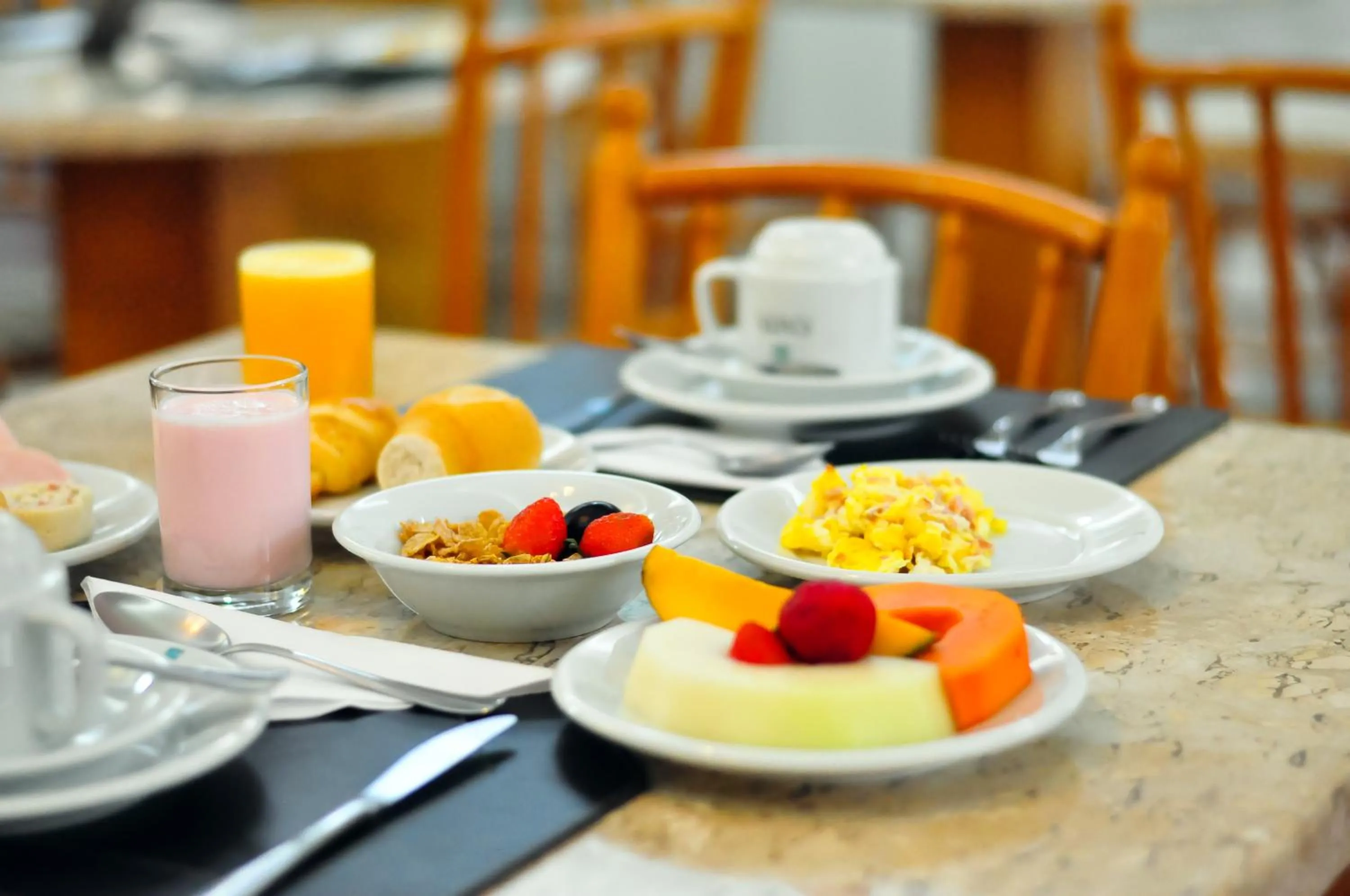 Breakfast in Caitá Hotéis