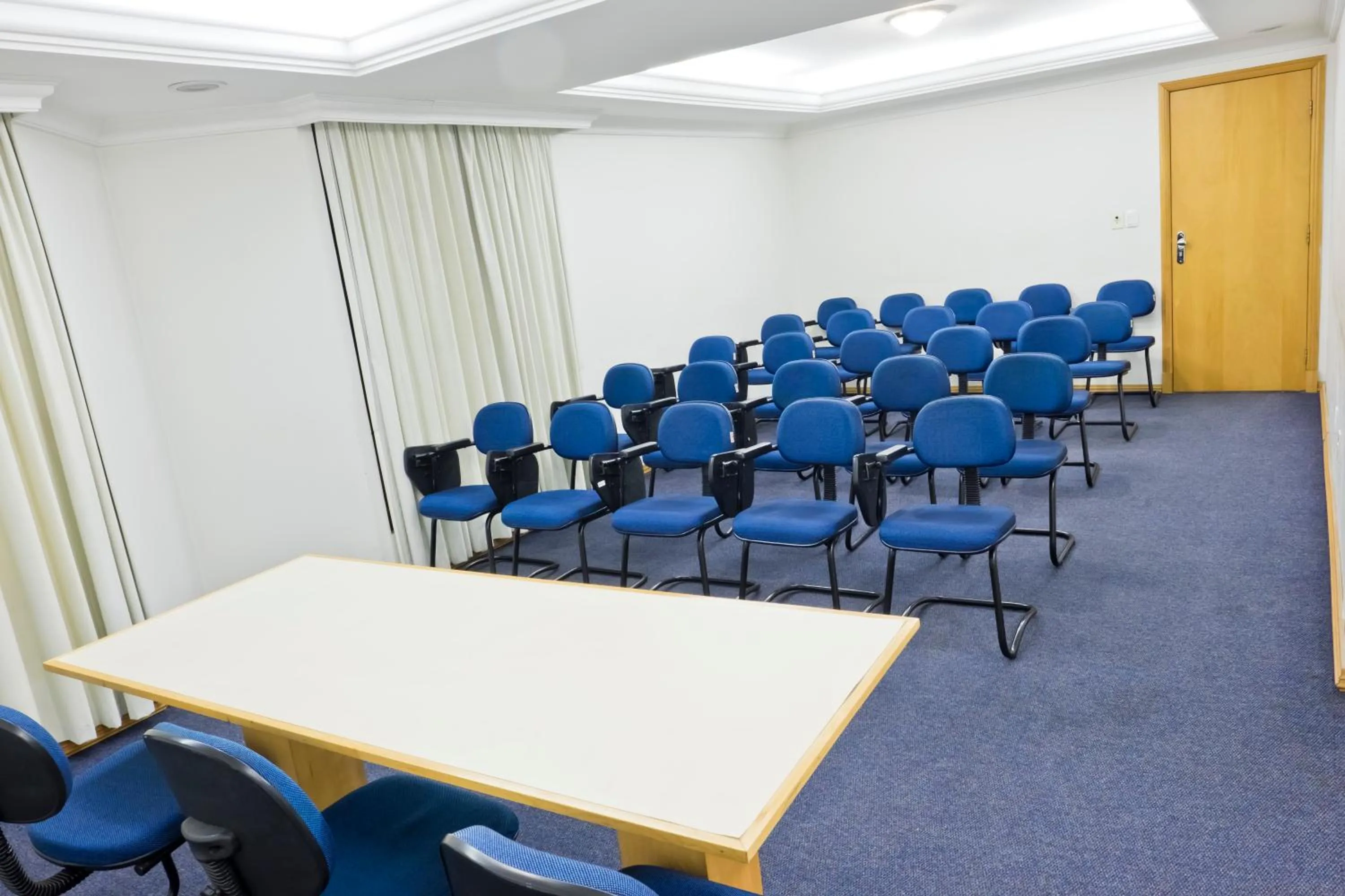 Business facilities in Caitá Hotéis