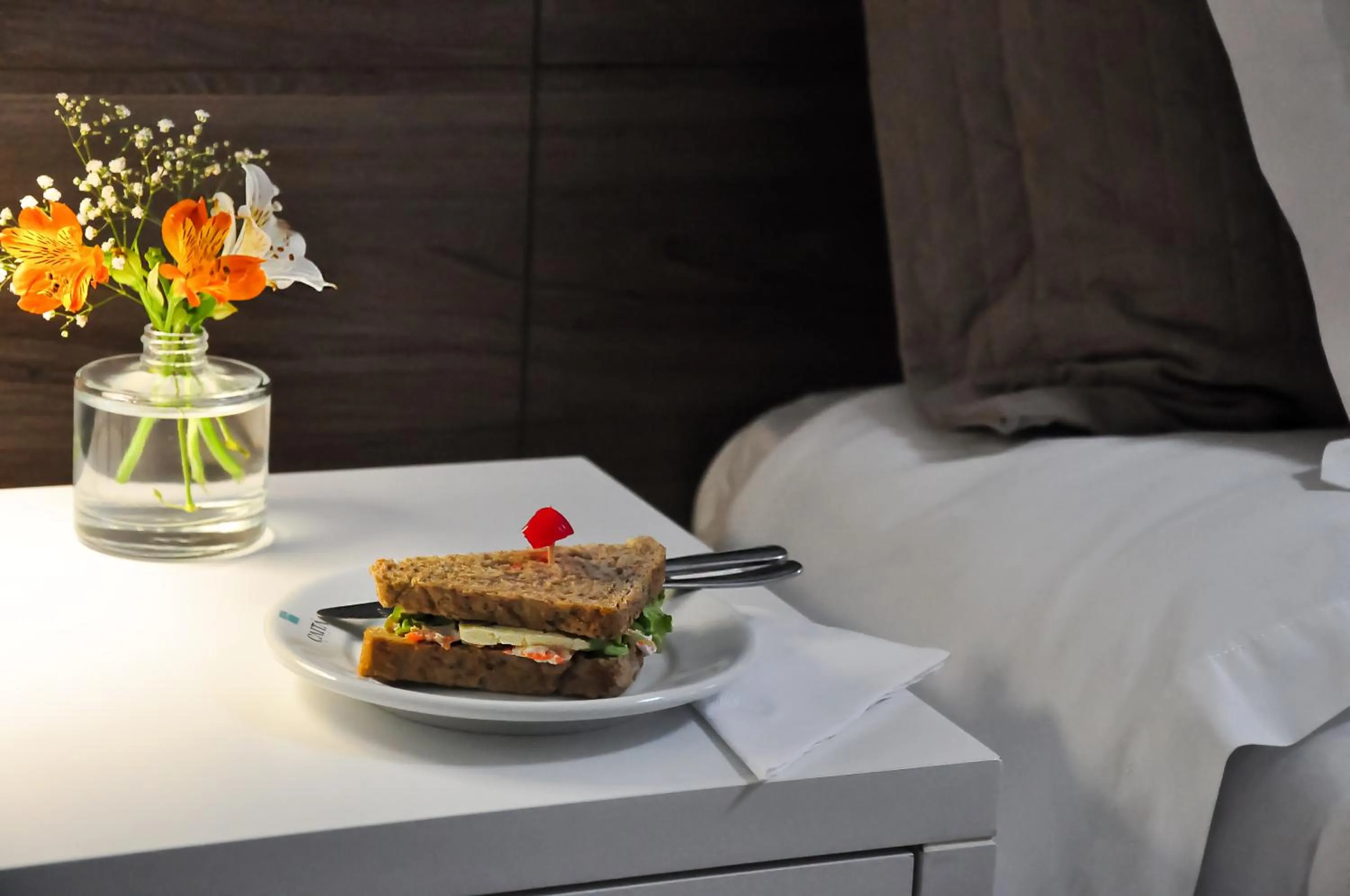 Food and drinks, Bed in Caitá Hotéis