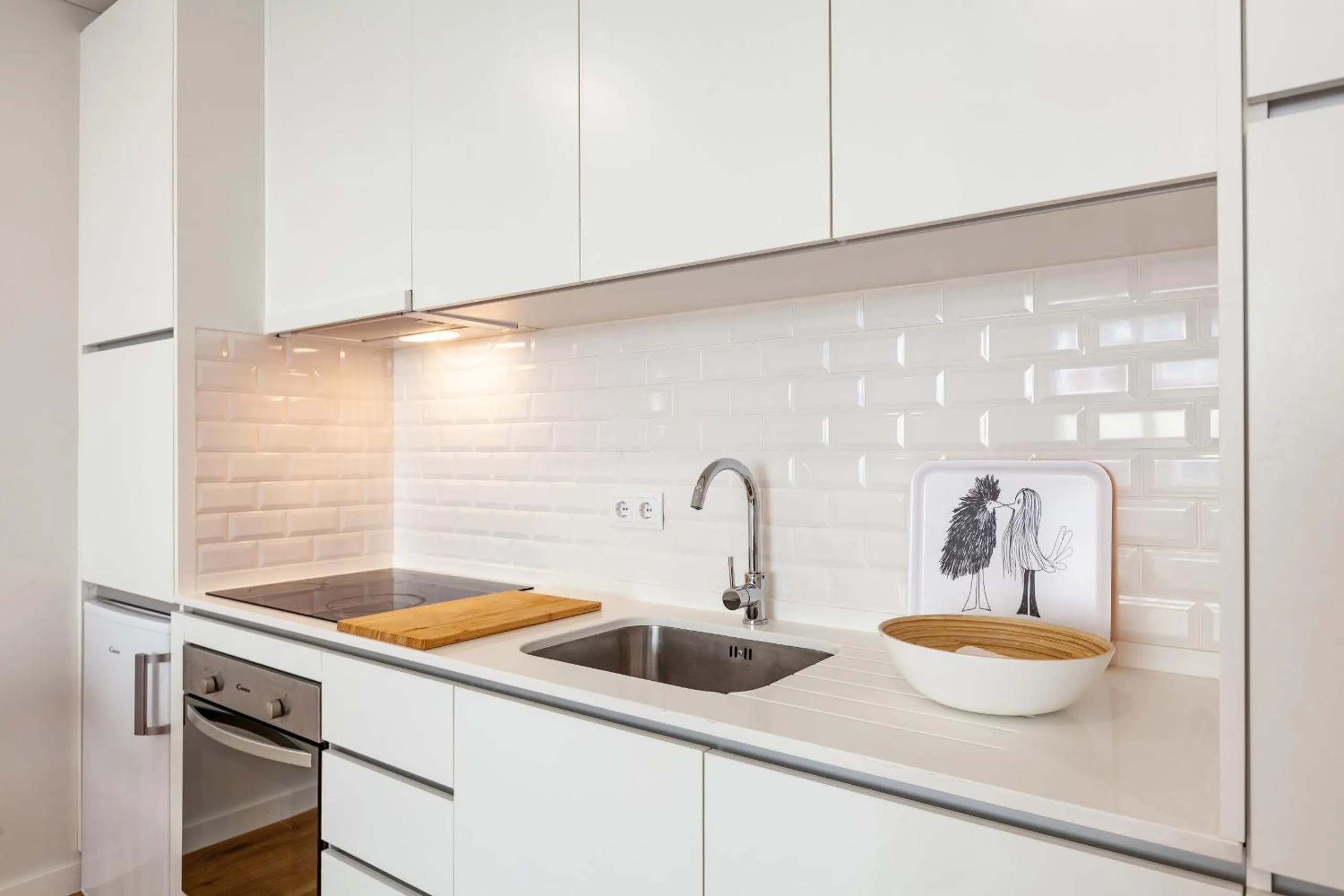 Kitchen or kitchenette in Oporto Palace Apartments
