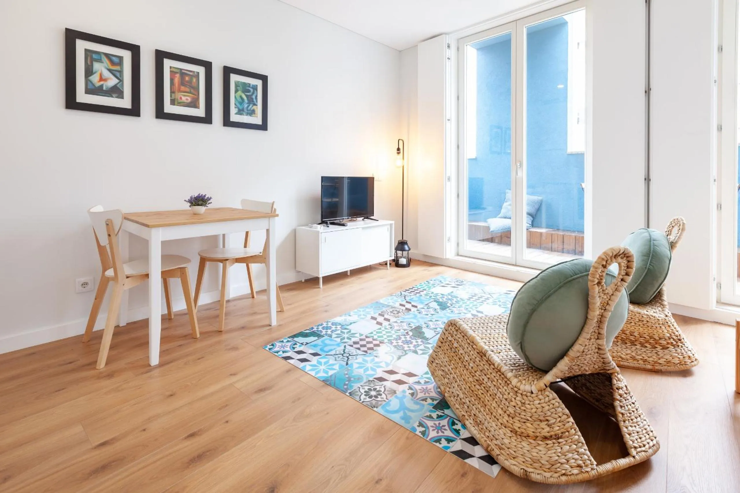 Bed in Oporto Palace Apartments