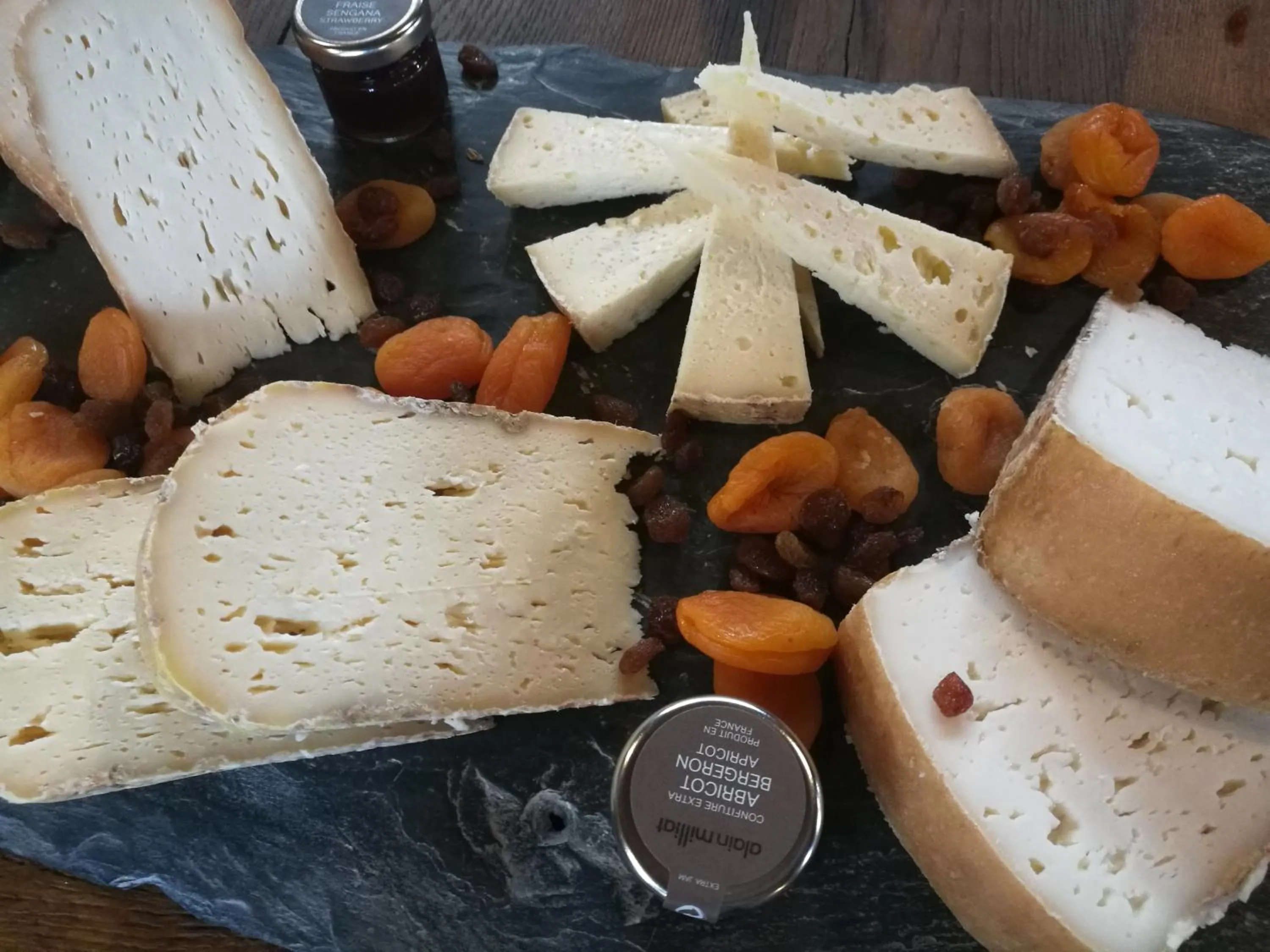 Food close-up in Hotel Logis - Chateau de Beauregard