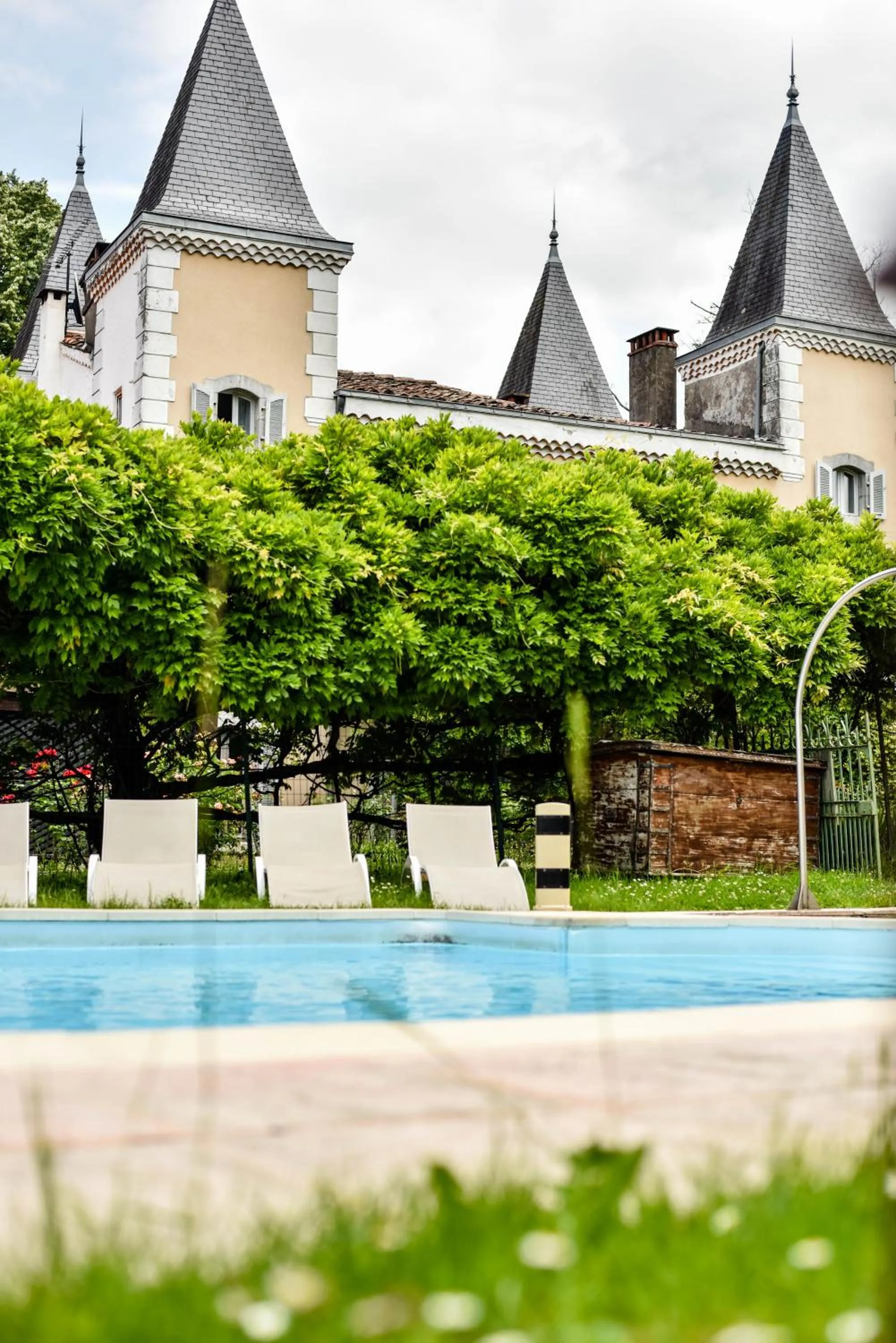 Hotel Logis - Chateau de Beauregard