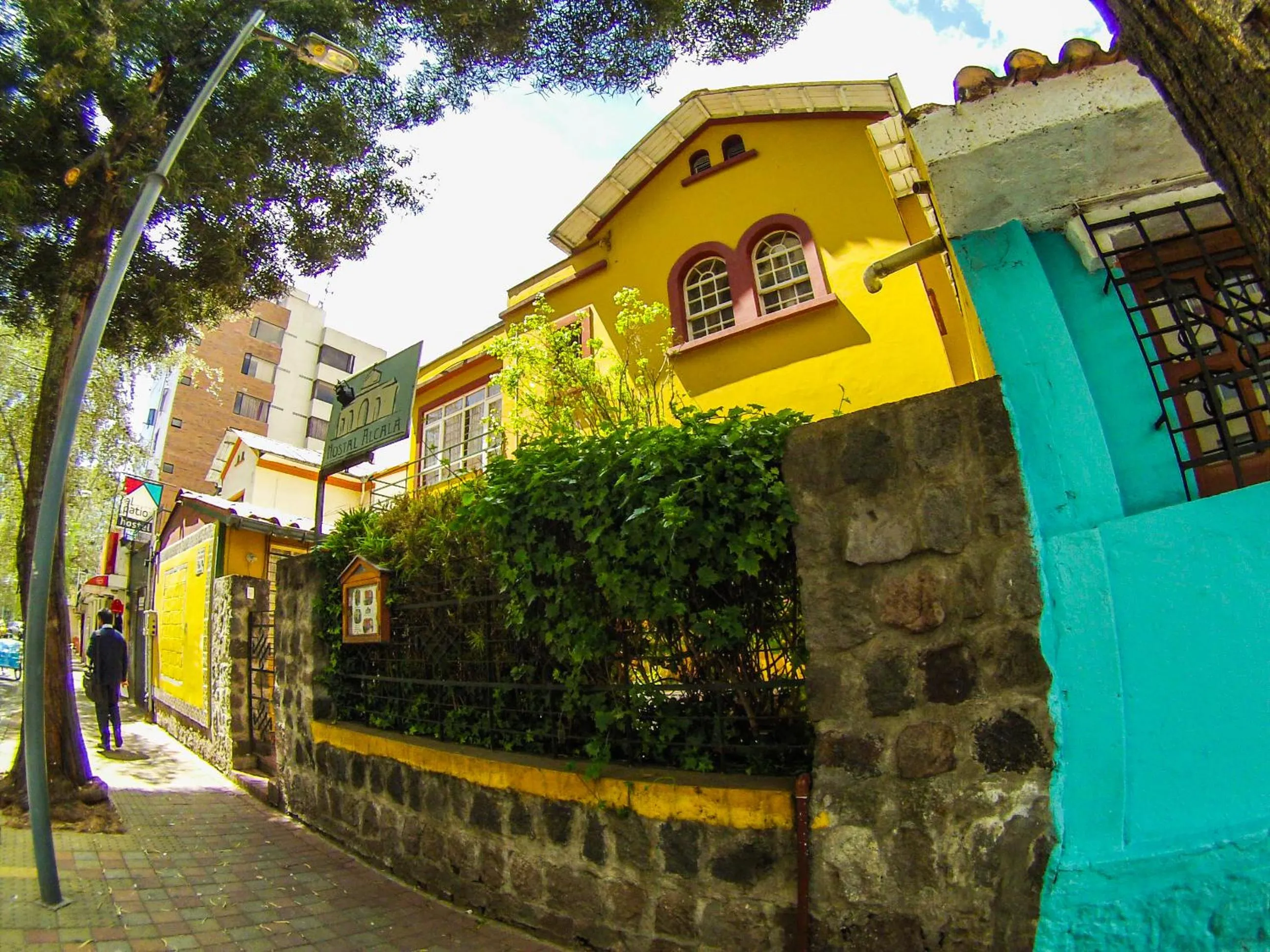 Property building in Hostal Alcala