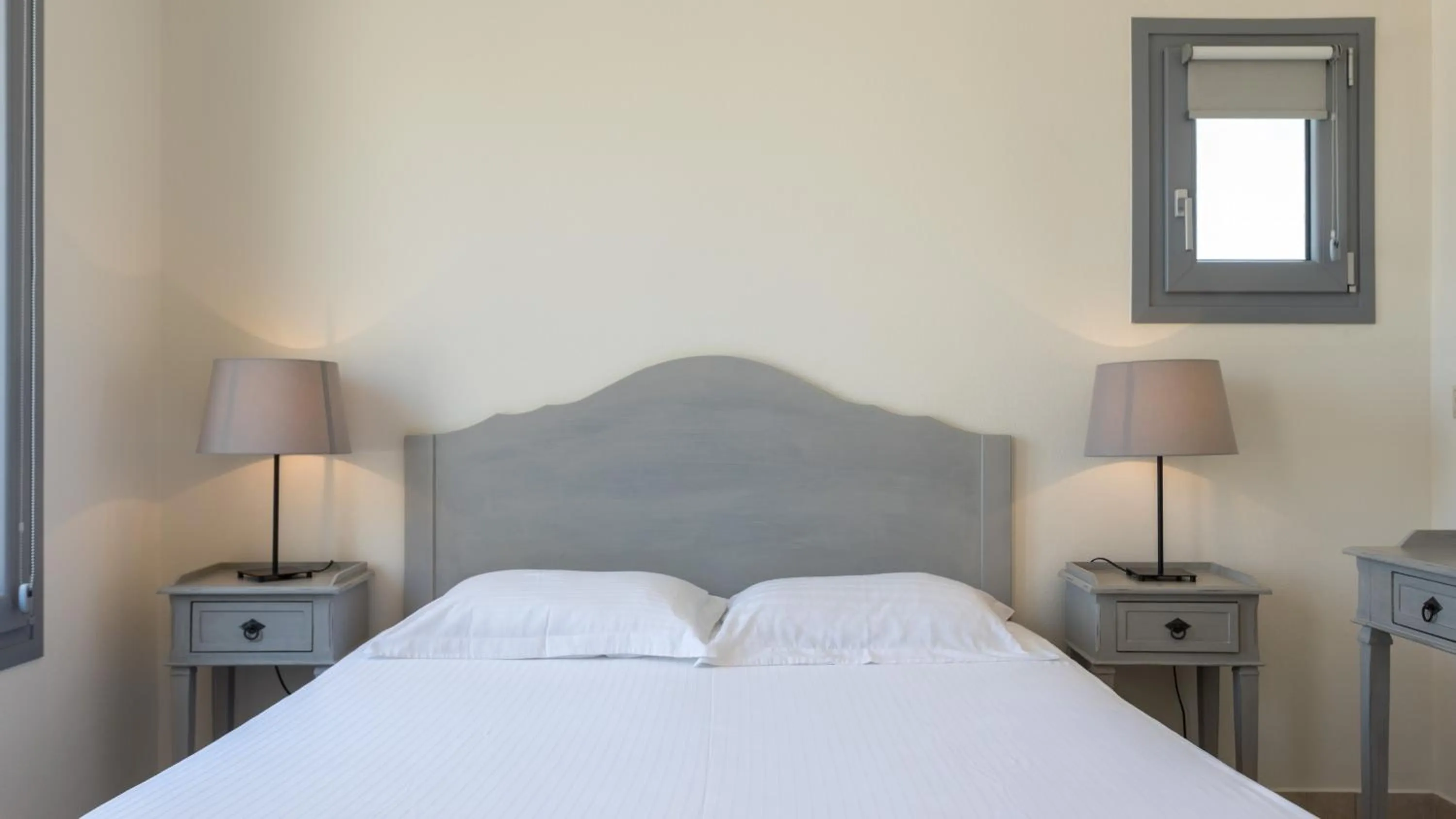 Bedroom, Bed in Iliada Villas