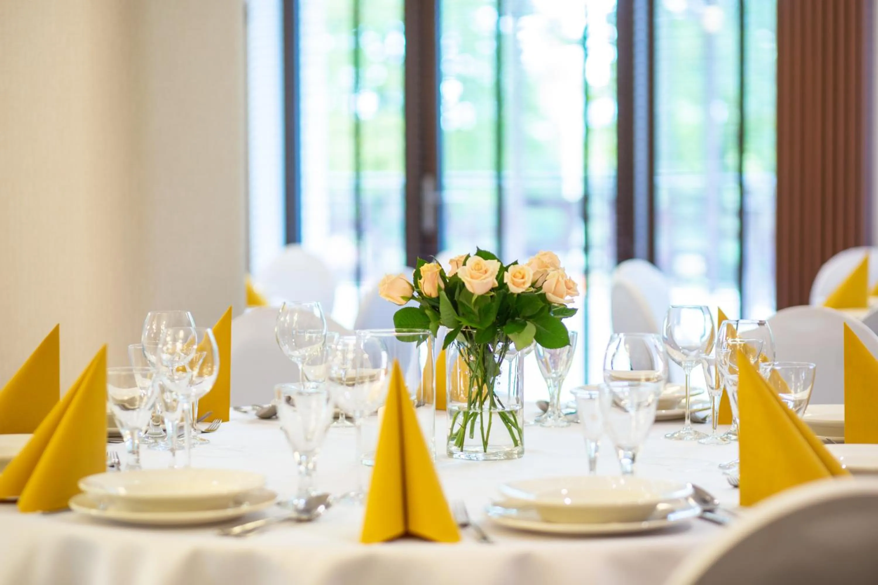 Restaurant/places to eat in Hotel Styl 70