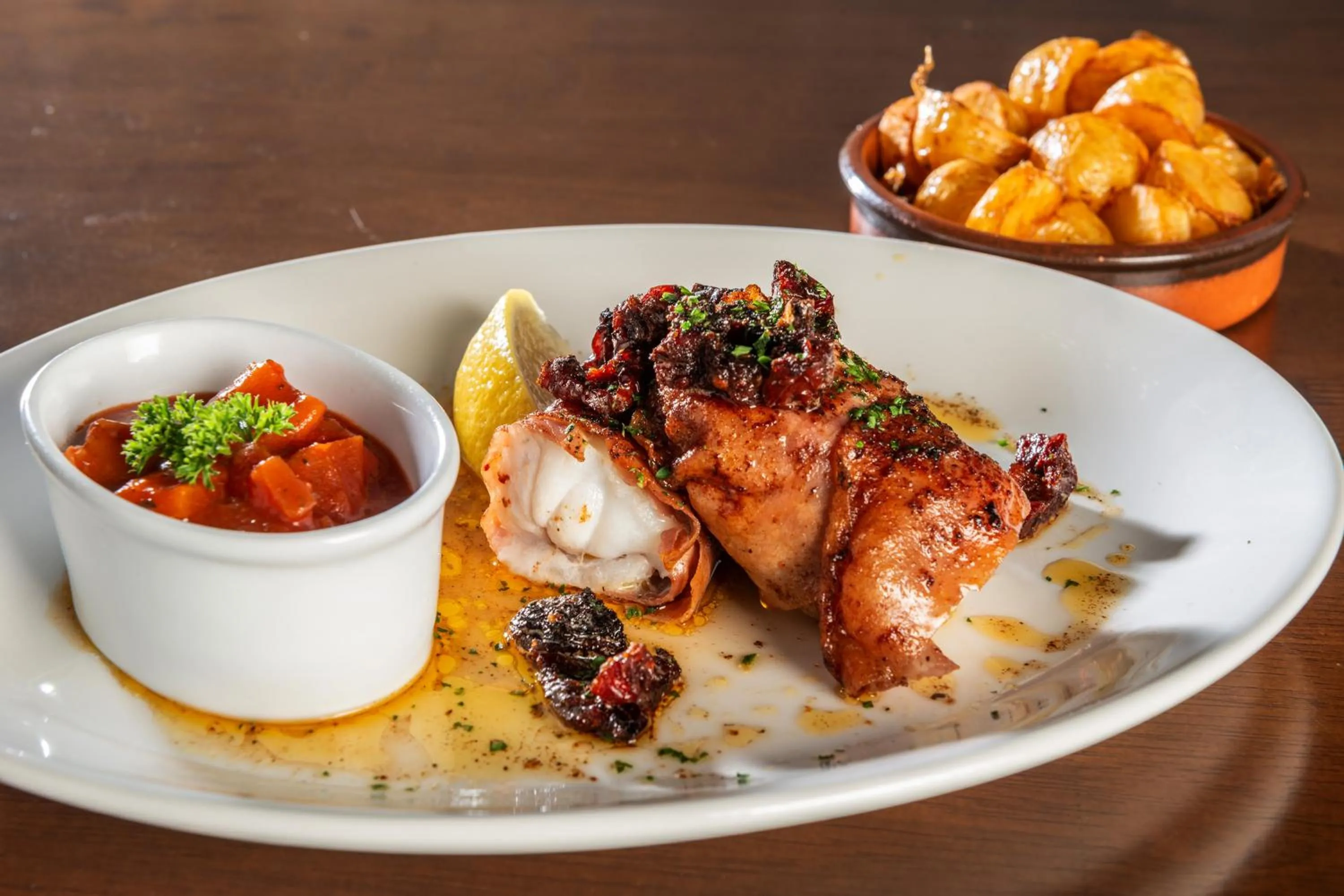 Restaurant/places to eat in Hotel Rex