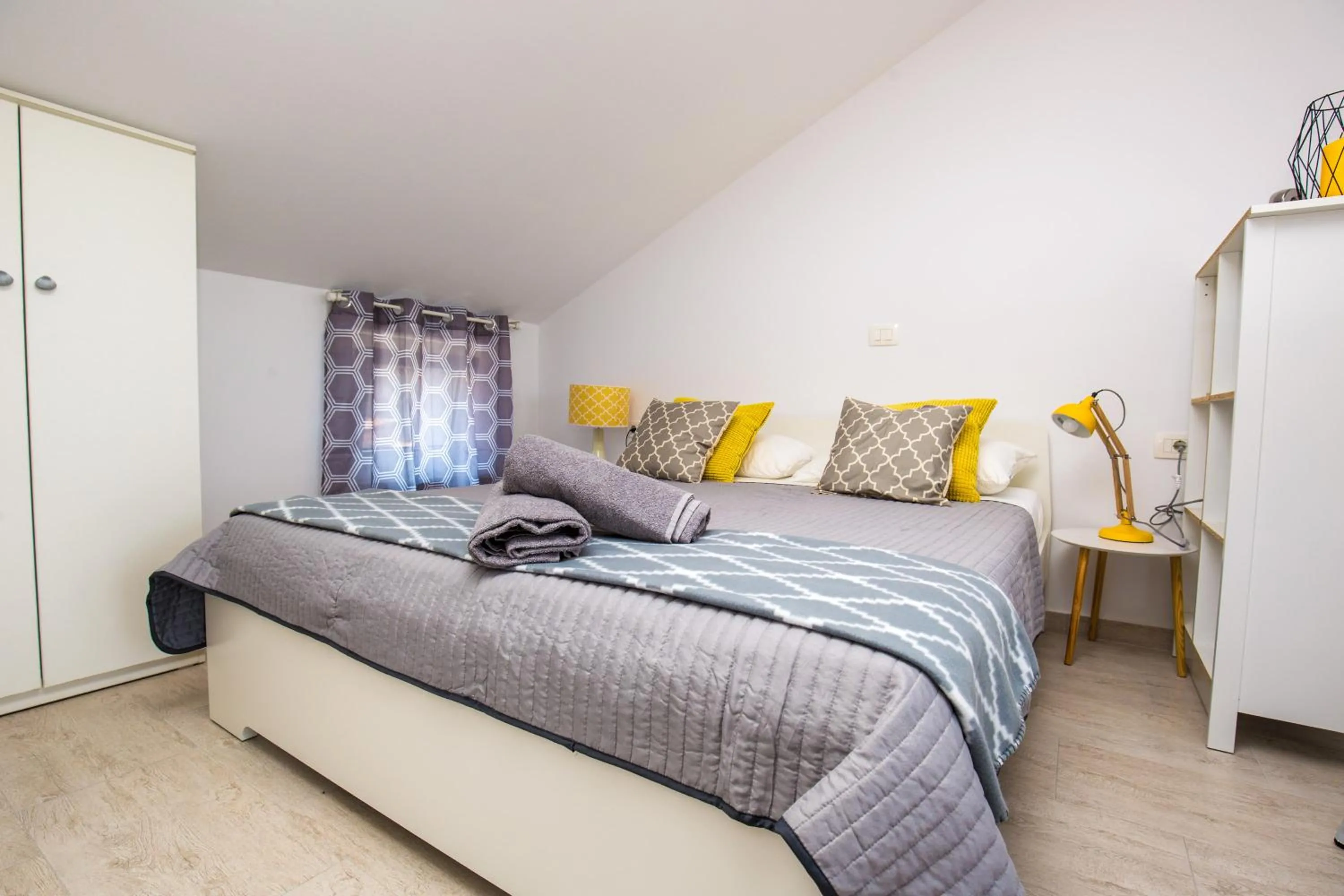 Bed in Stay Inn Arena Center