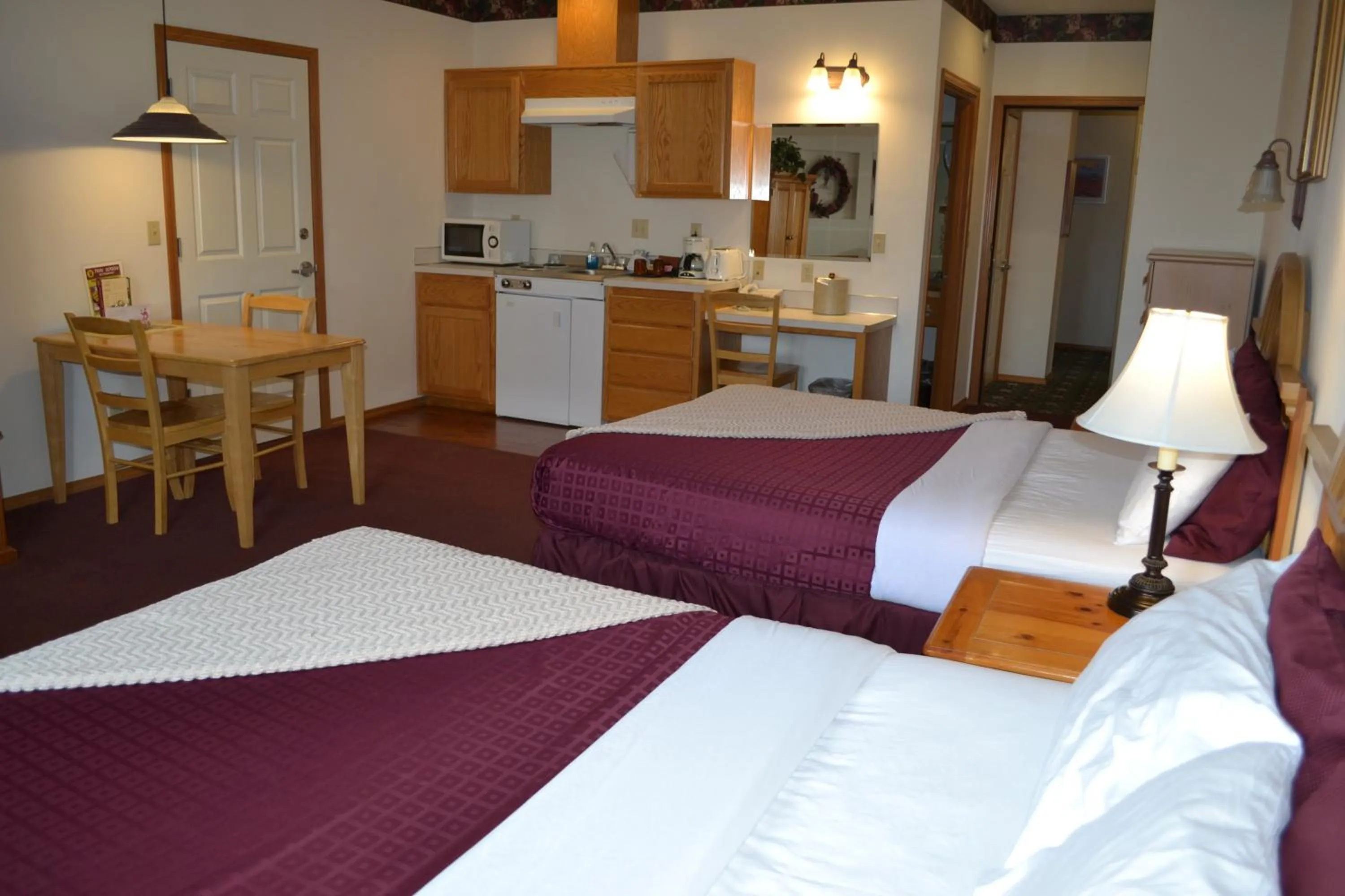 Bed in Anaco Bay Inn