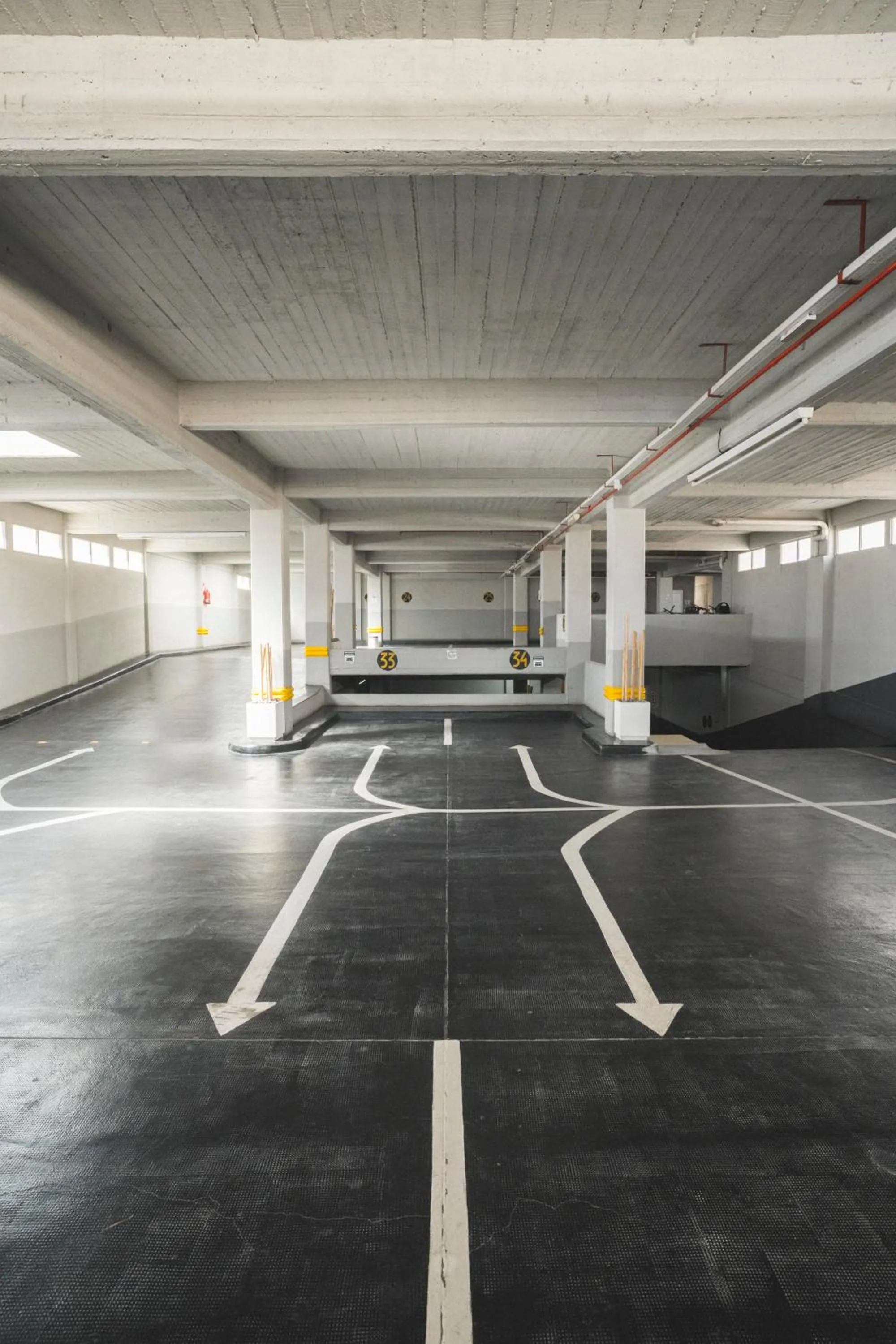 Parking in Hotel Tolosa