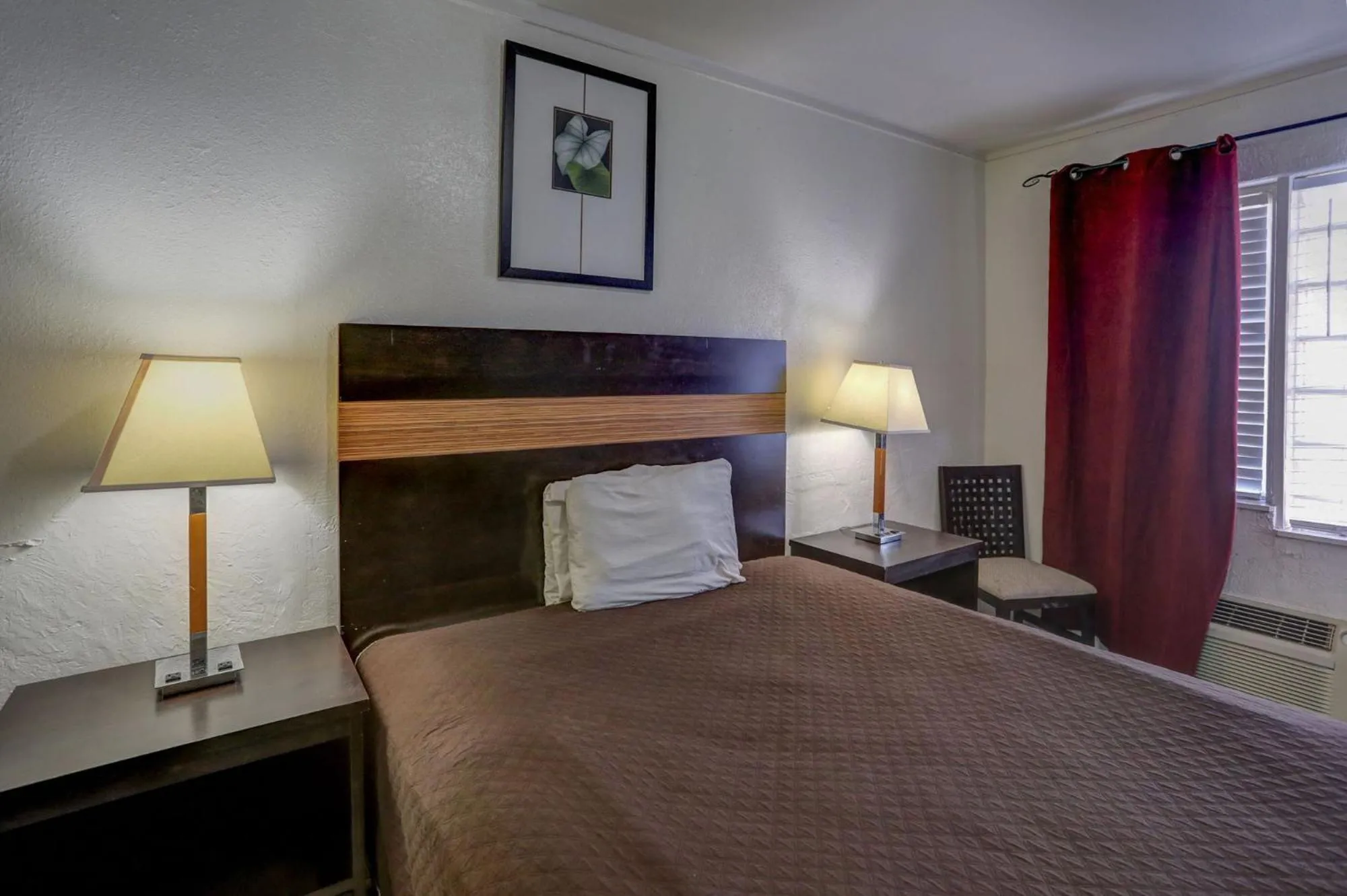 Bed in Richard's Hotel