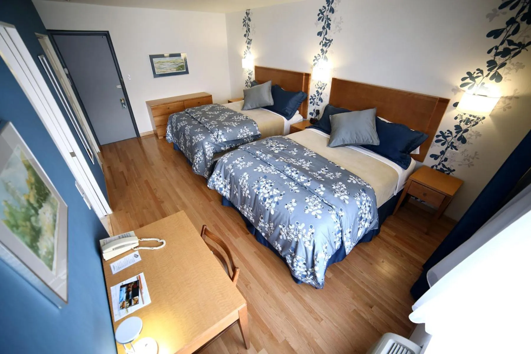 Bed in Motel Chute des Pères