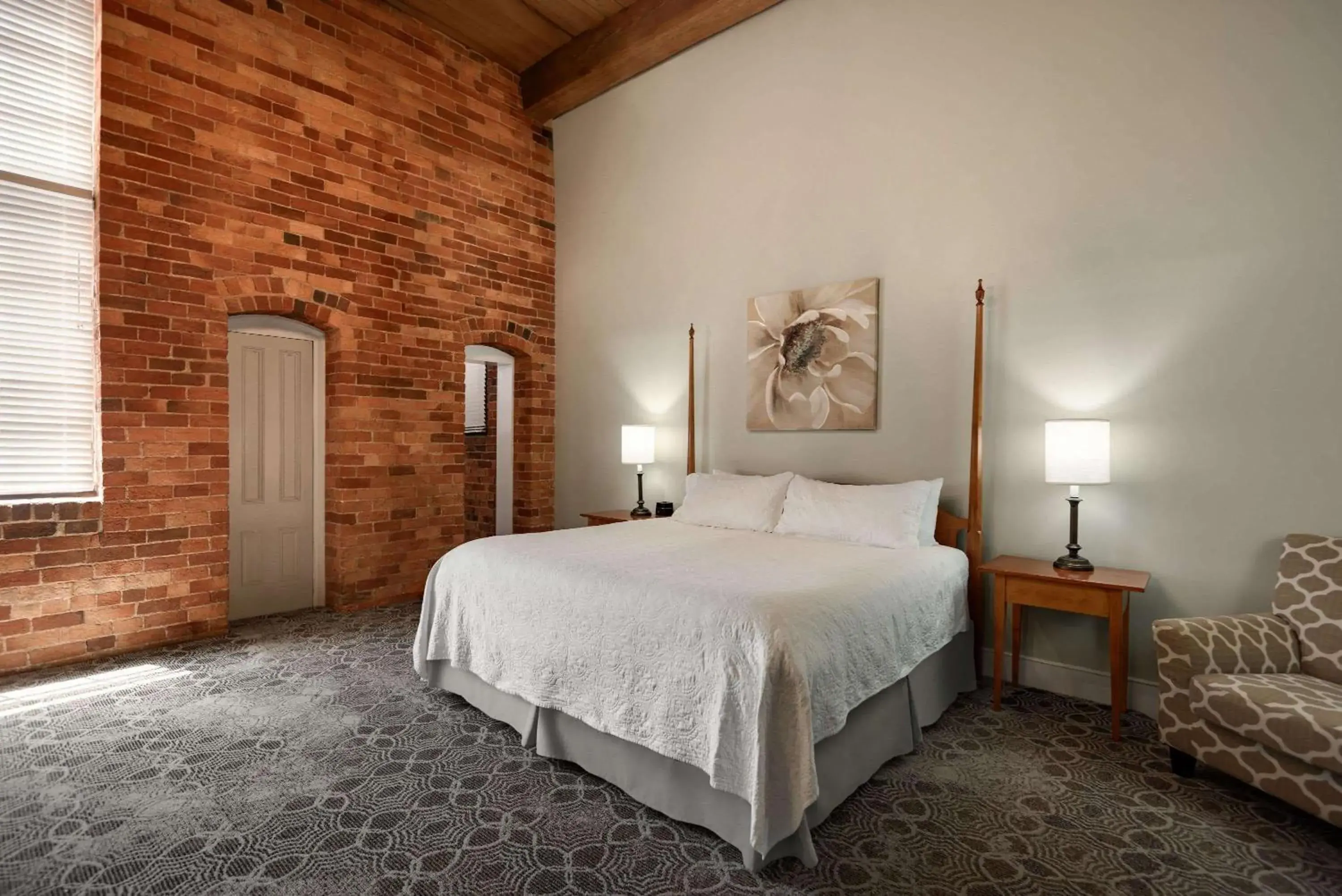 King Room - Non-Smoking in The Historic Brookstown Inn, Trademark Collection by Wyndham King Room - Non-Smoking in The Historic Brookstown Inn, Trademark Collection by Wyndham