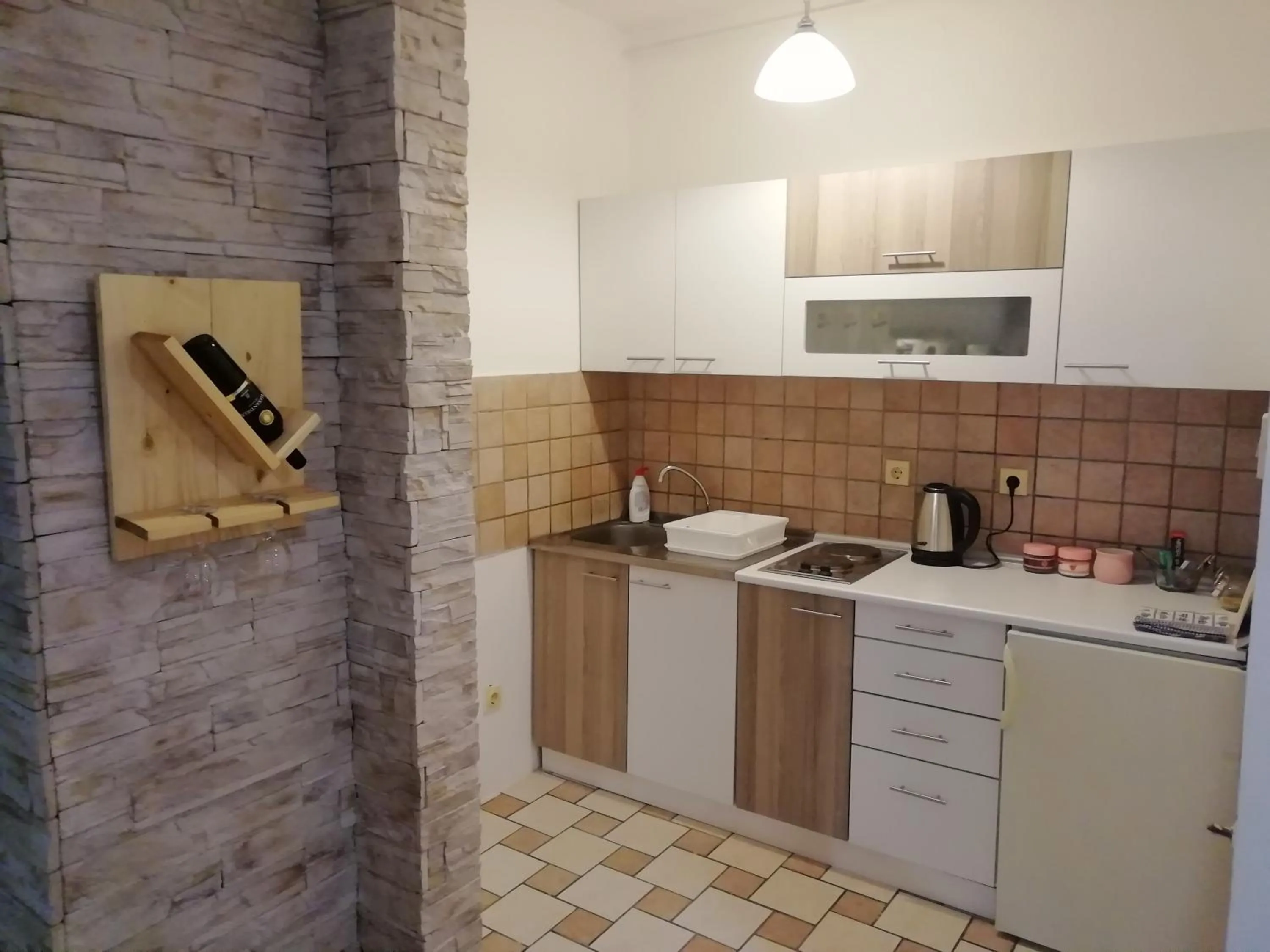 Two Kings apartment