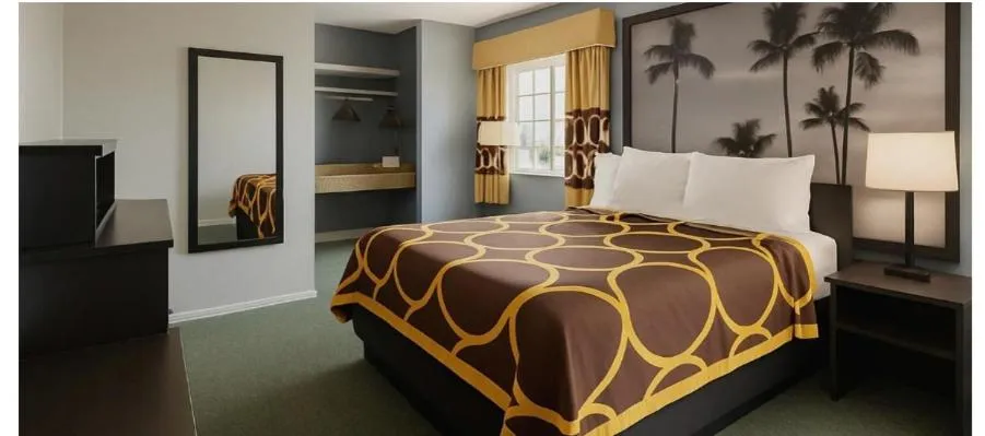 Bed in Super 8 by Wyndham Bakersfield South CA