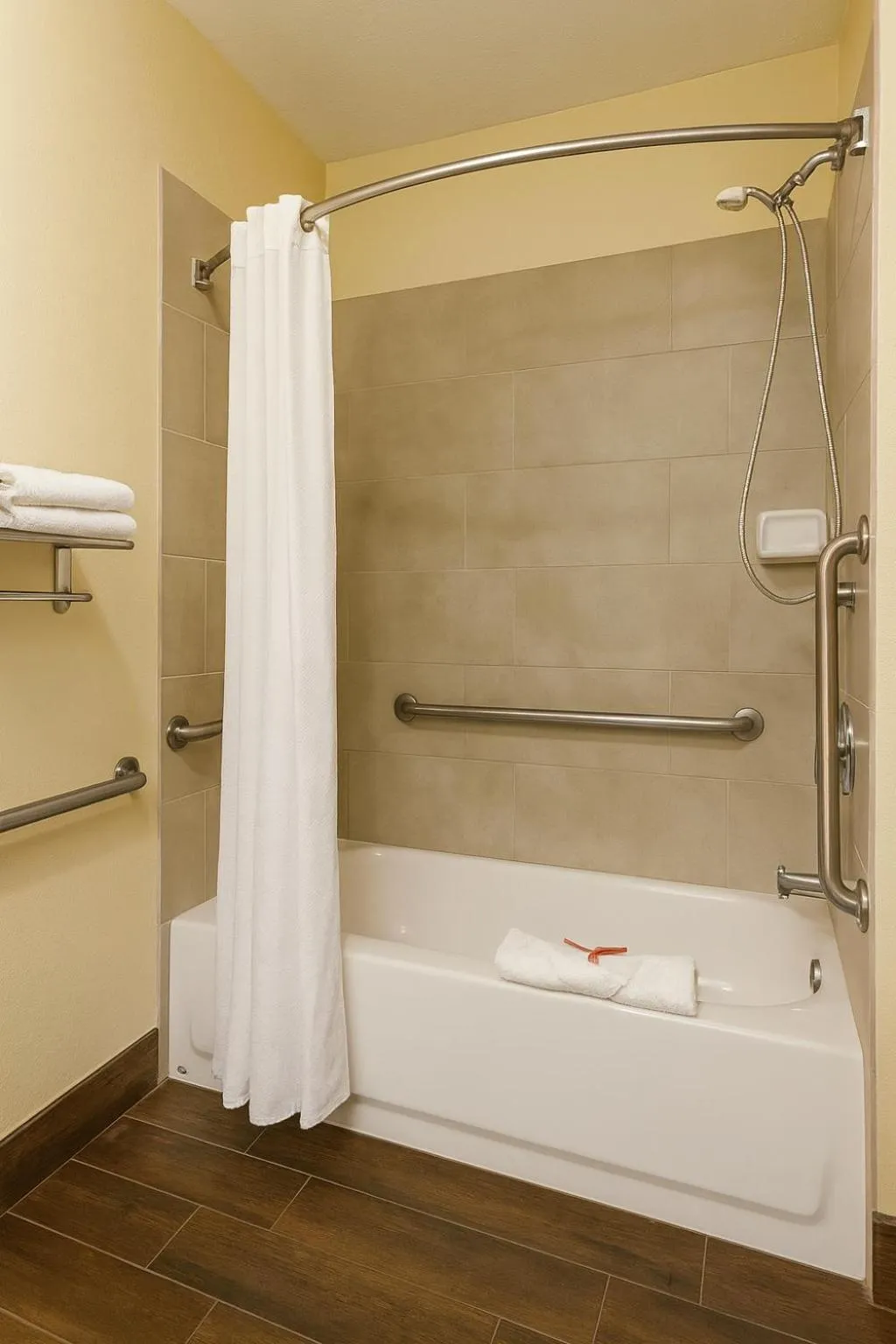 Bath in Super 8 by Wyndham Bakersfield South CA