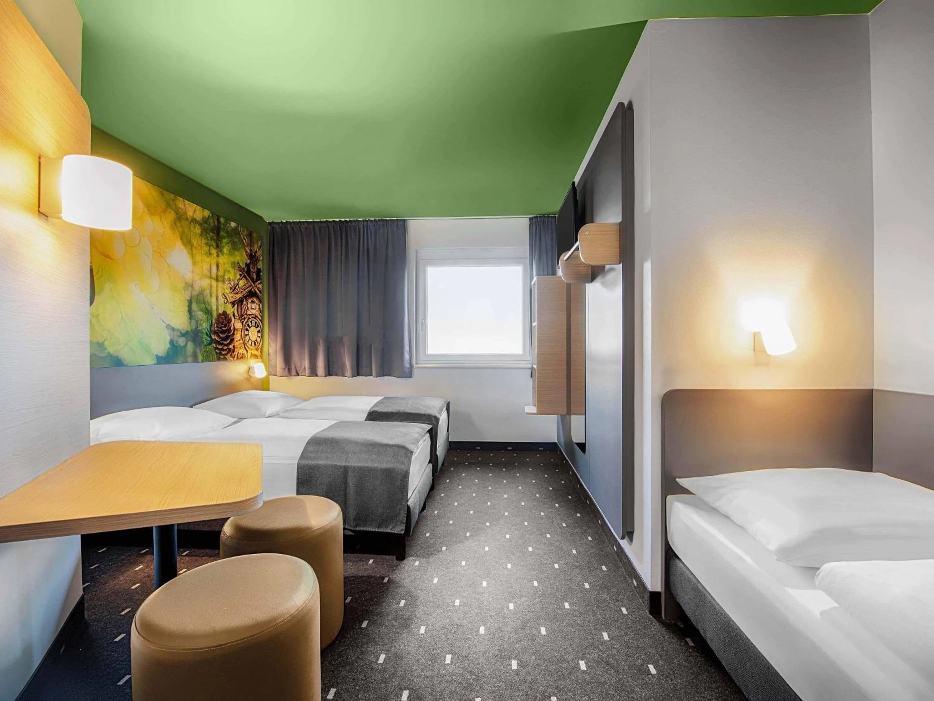 Photo of the whole room, Bed in B&B HOTEL Baden-Airpark