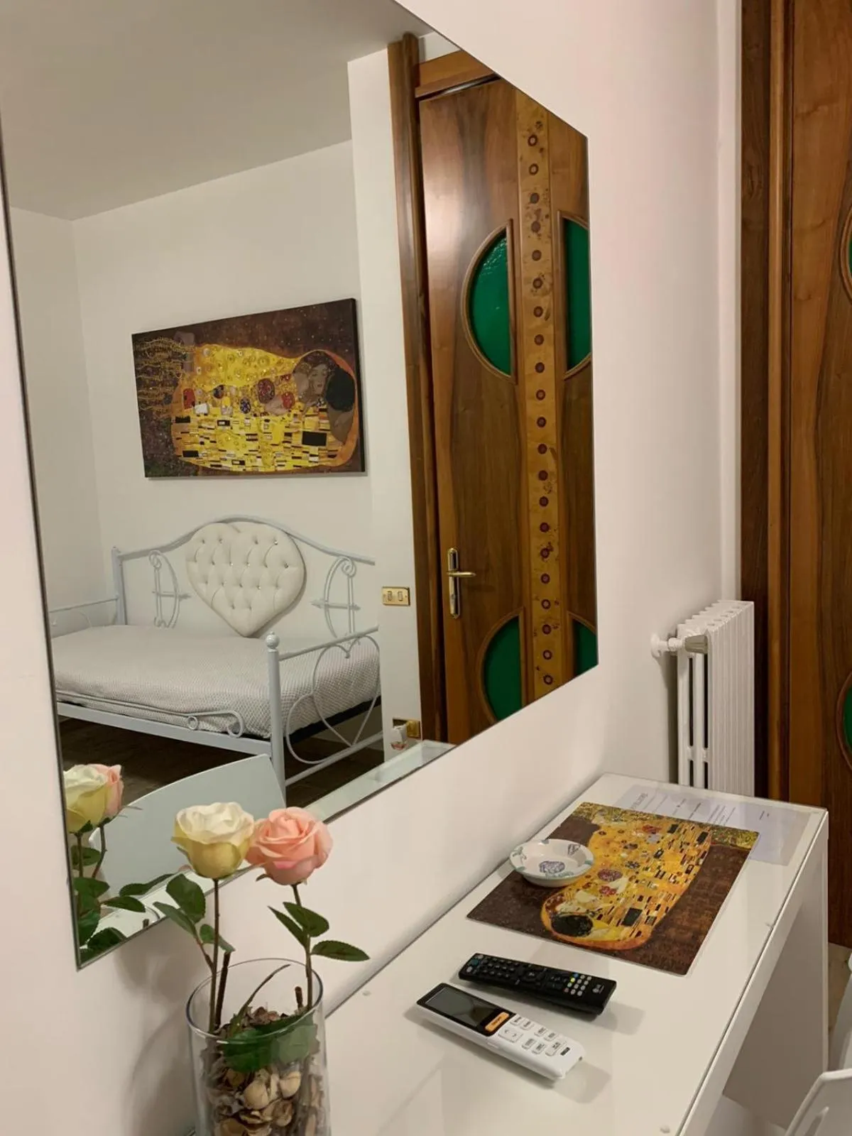 Photo of the whole room, Bed in B&B IL CAVALIERE