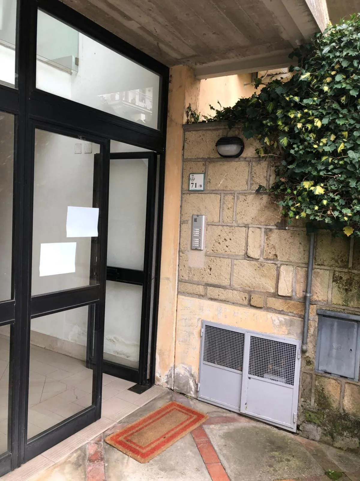 Facade/entrance in B&B IL CAVALIERE