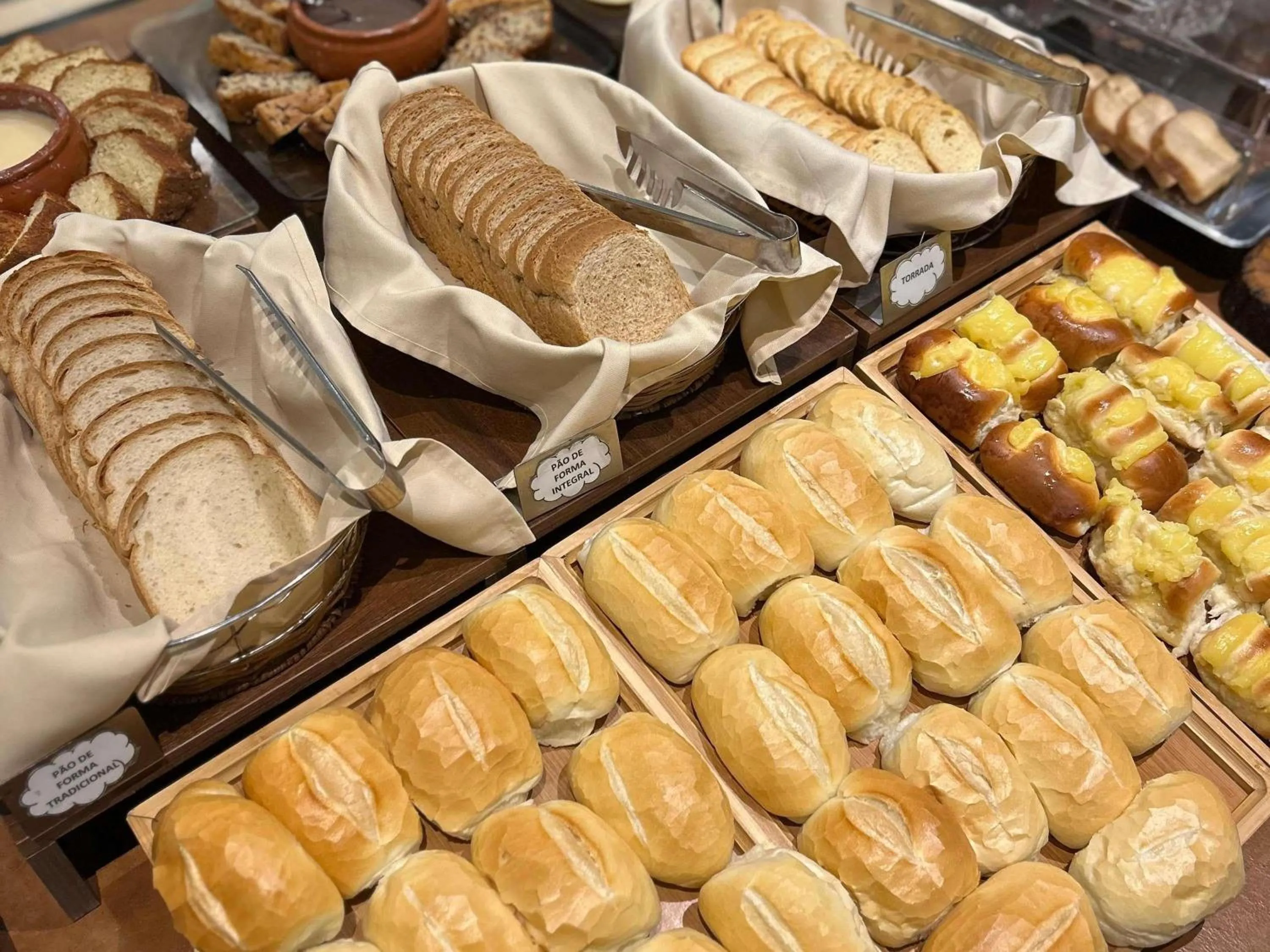 Restaurant/places to eat in ibis Styles Presidente Prudente Portal D'Oeste