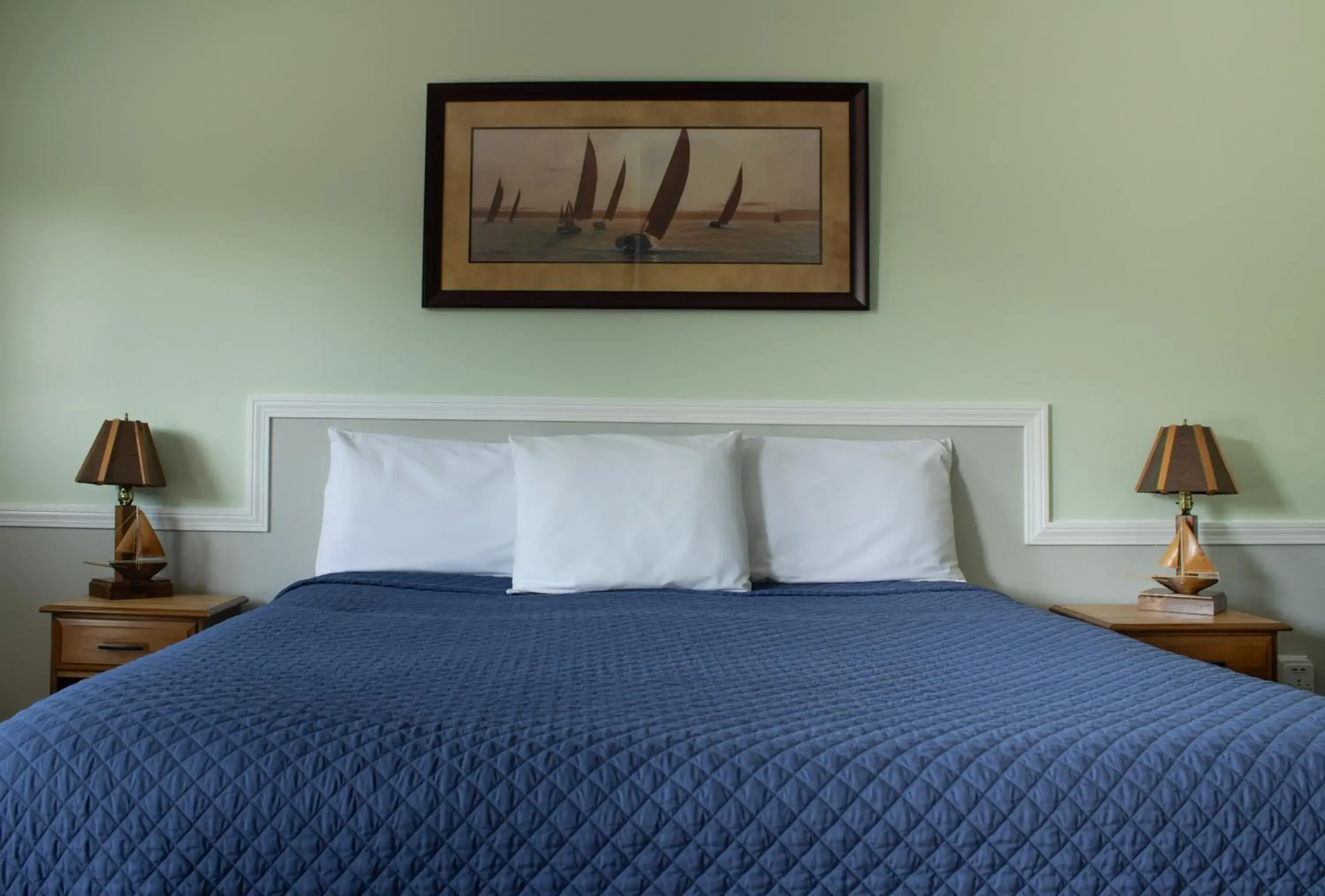 King Room - No Pets Allowed in Bucksport Inn King Room - No Pets Allowed in Bucksport Inn