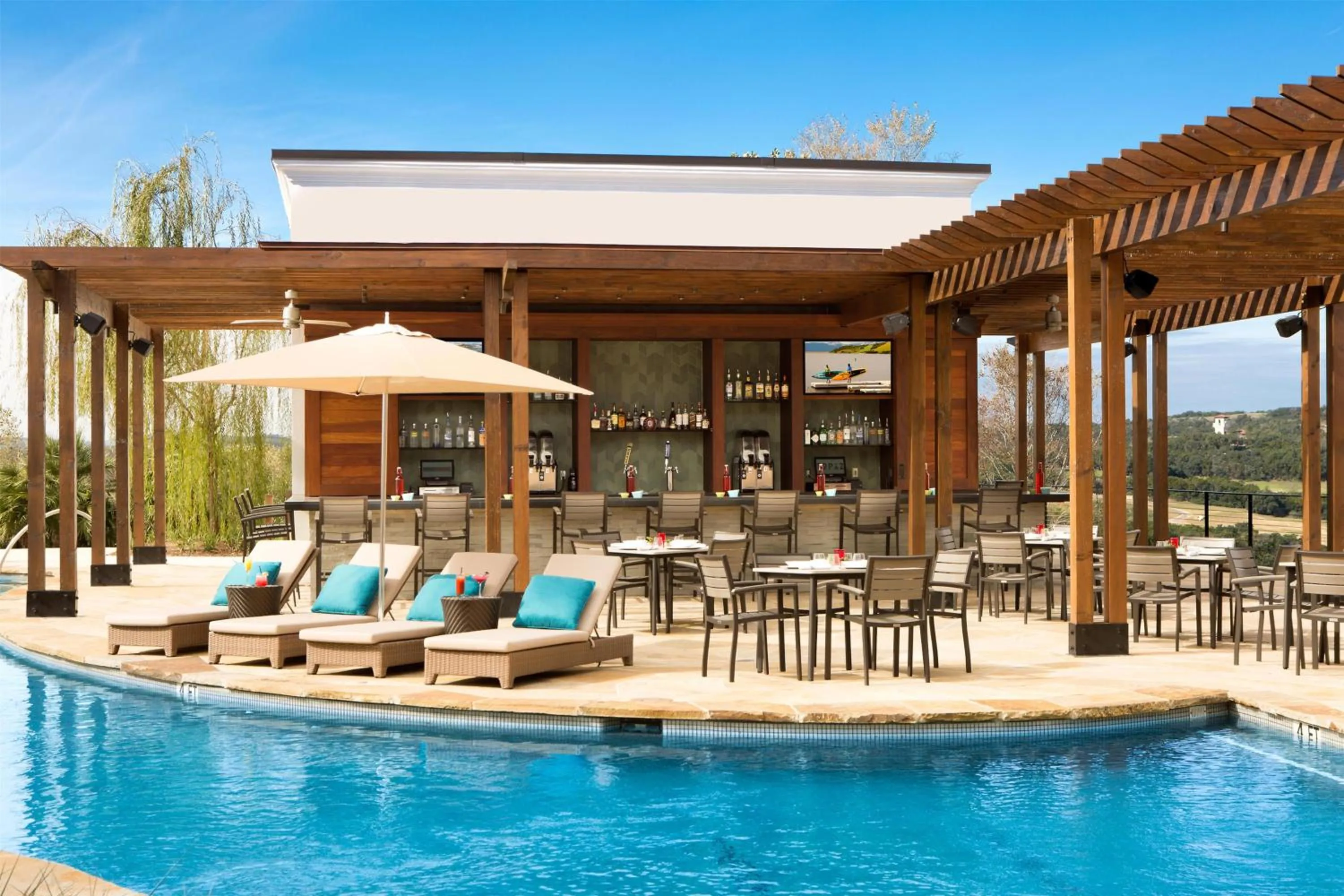 Lounge or bar in Signia by Hilton La Cantera Resort & Spa