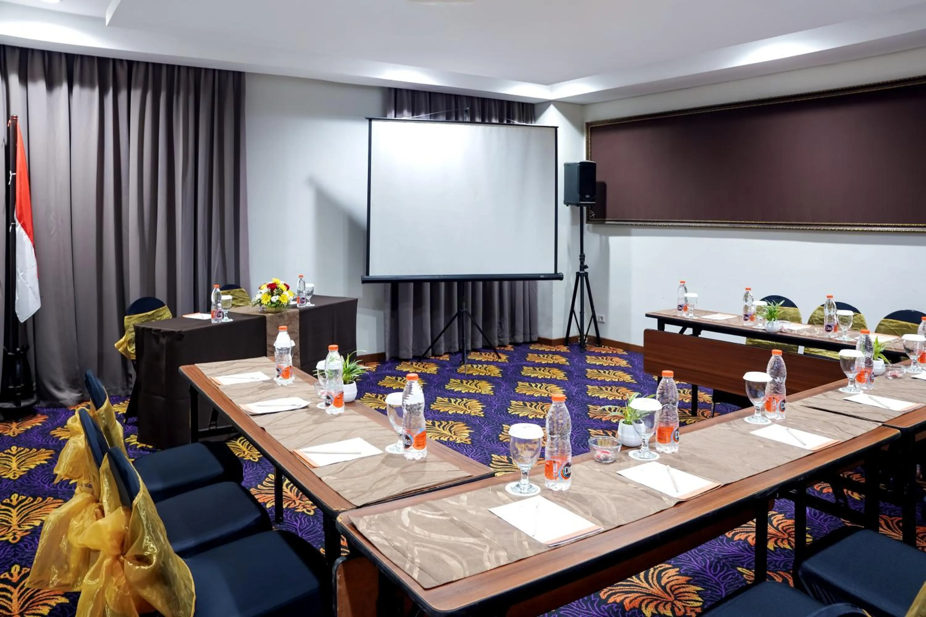 Meeting/conference room in Atrium Premiere Hotel Yogyakarta Ambarukmo