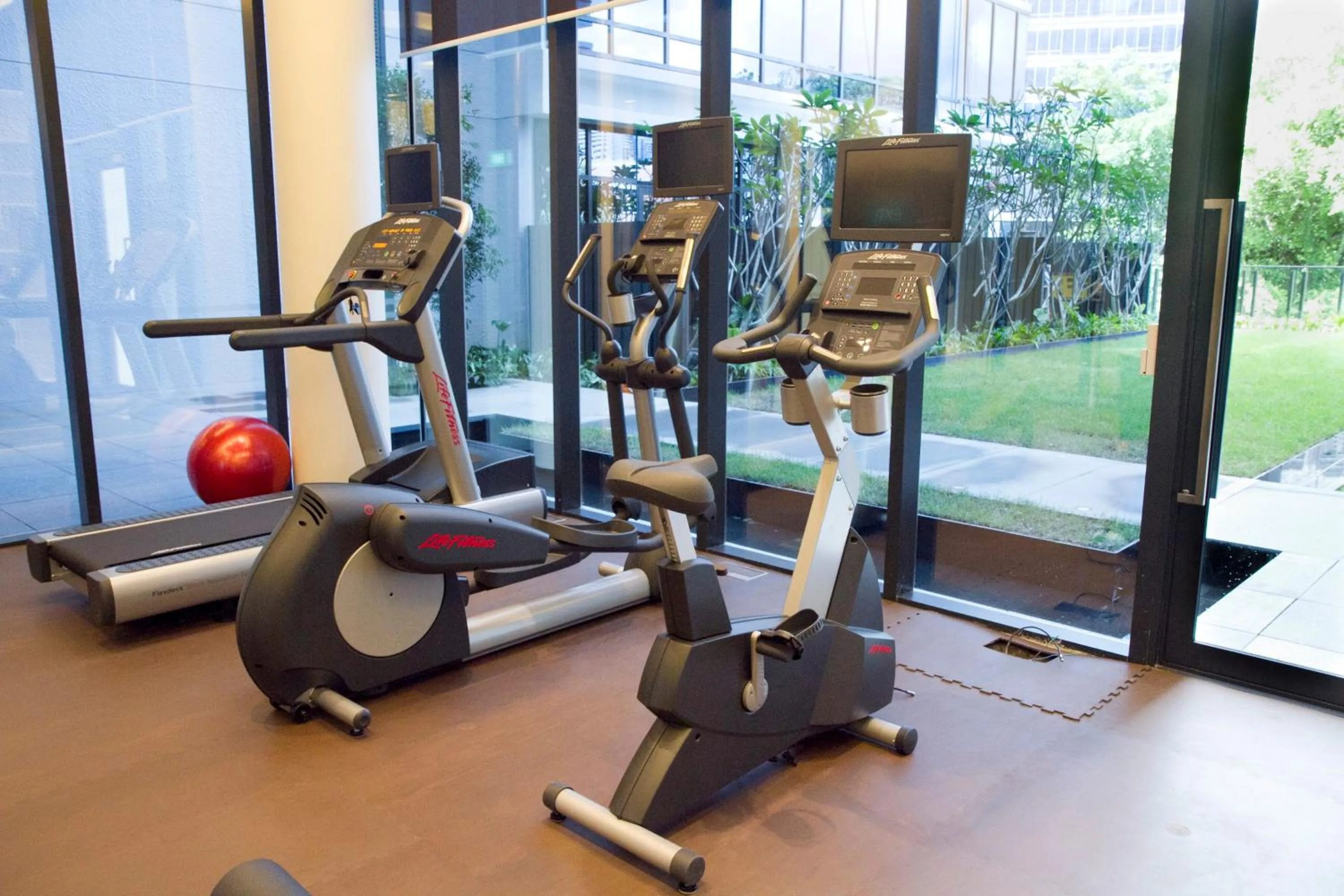 Fitness centre/facilities, Fitness Center/Facilities in Days Hotel by Wyndham Singapore at Zhongshan Park