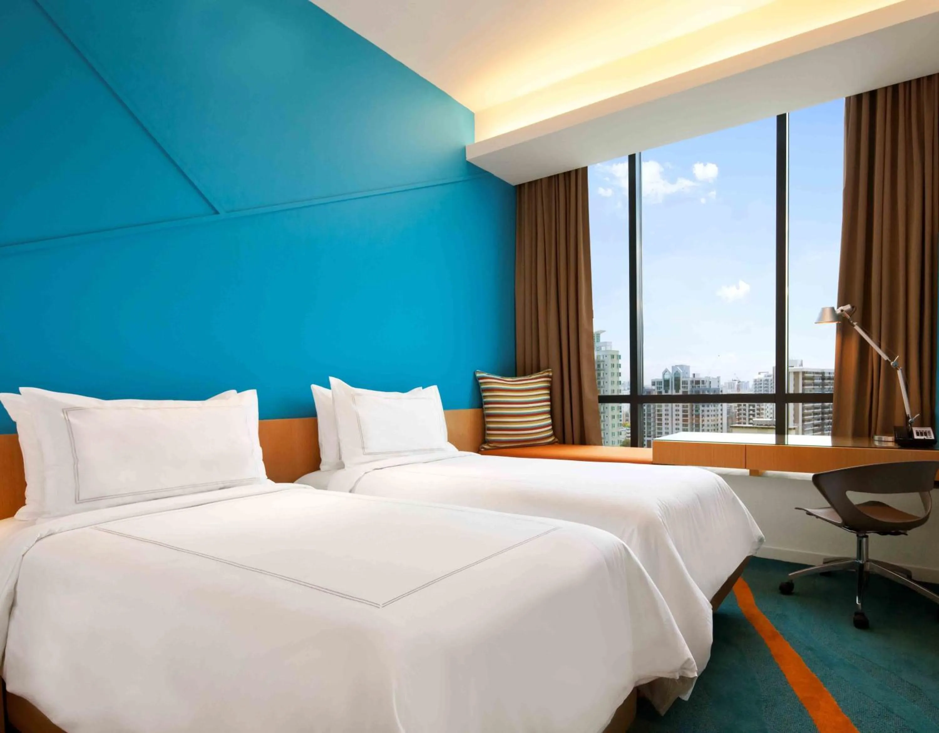 Bed in Days Hotel by Wyndham Singapore at Zhongshan Park