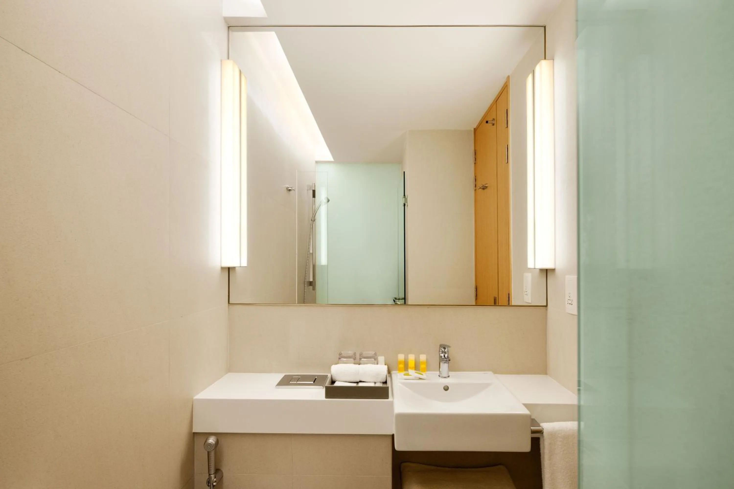 Bathroom in Days Hotel by Wyndham Singapore at Zhongshan Park
