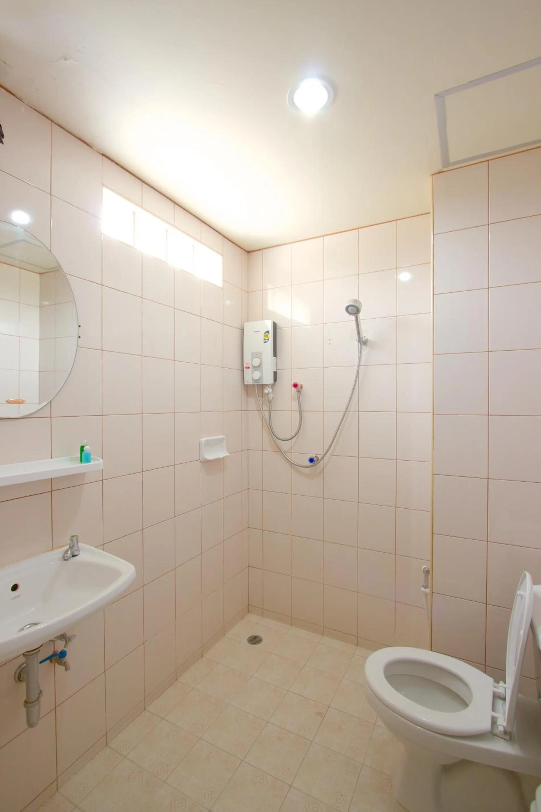 Shower in Charn Residence