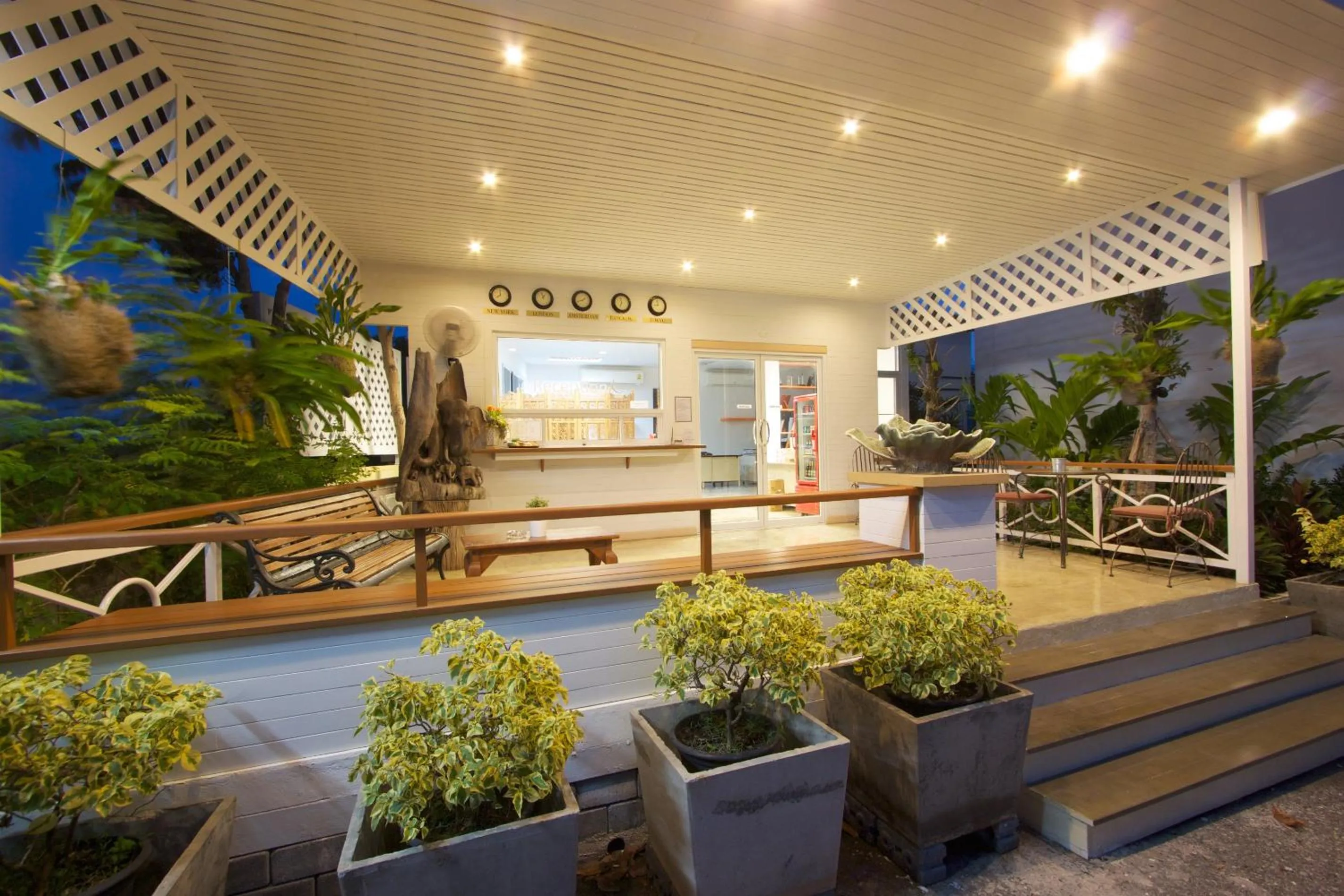 Lobby or reception in Charn Residence